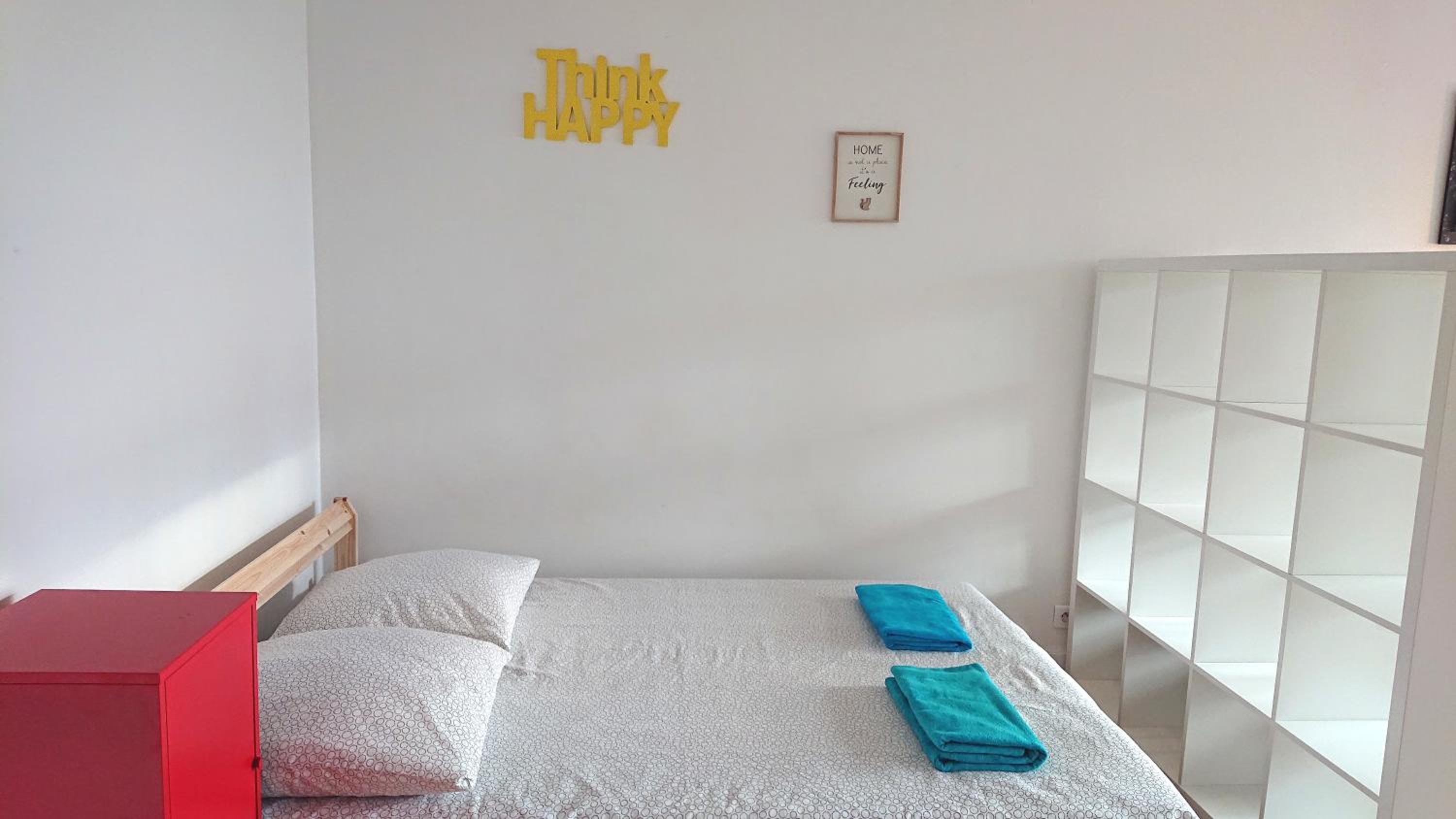 Renovated, 37m², 2 min walk Tram, 5 min La Défense, photo 4
