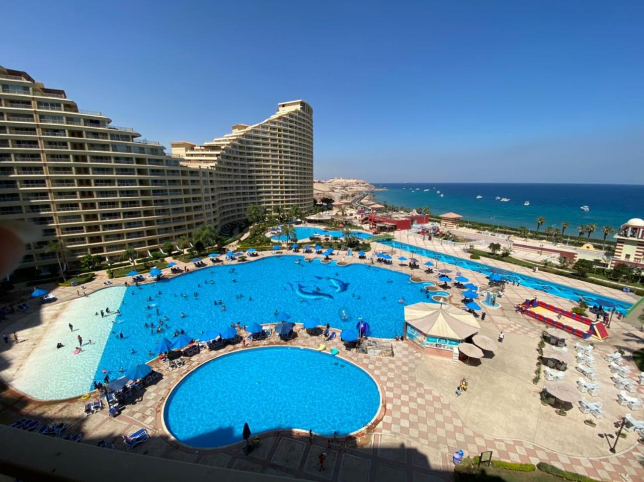 Porto Sokna Pyramids booking sea view apartment family only view 4