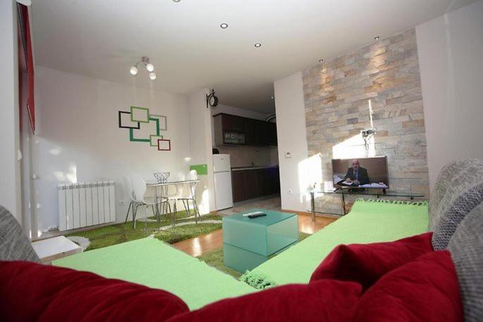 MARBO VIP APARTMAN view 3