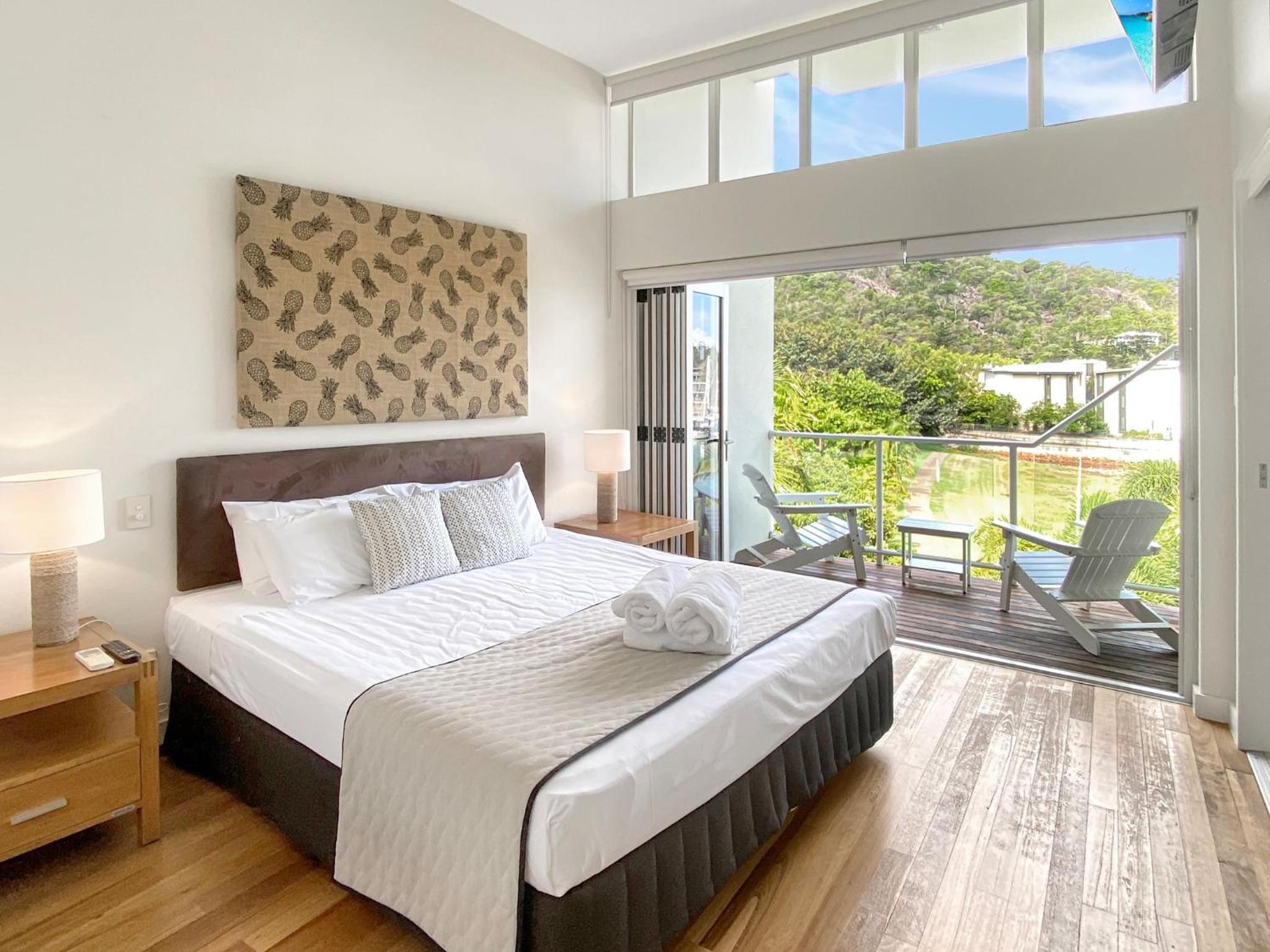 Beachside Apartment 14