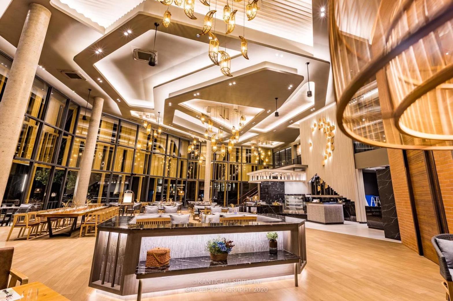 The Signature Hotel Airport 68