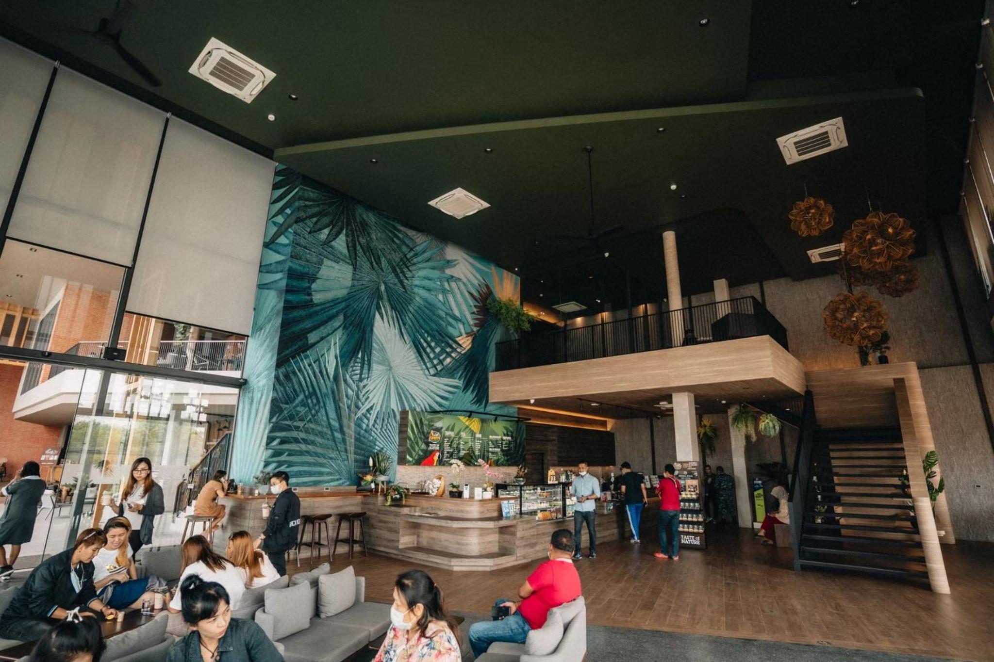 The Signature Hotel Airport 66