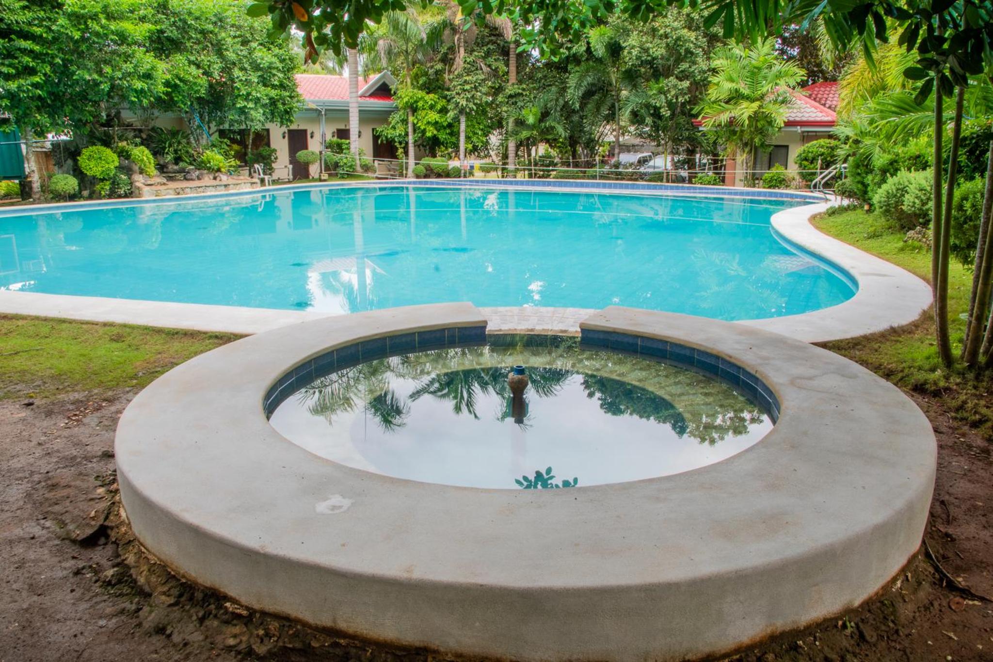 Almira Diving Resort- Panglao