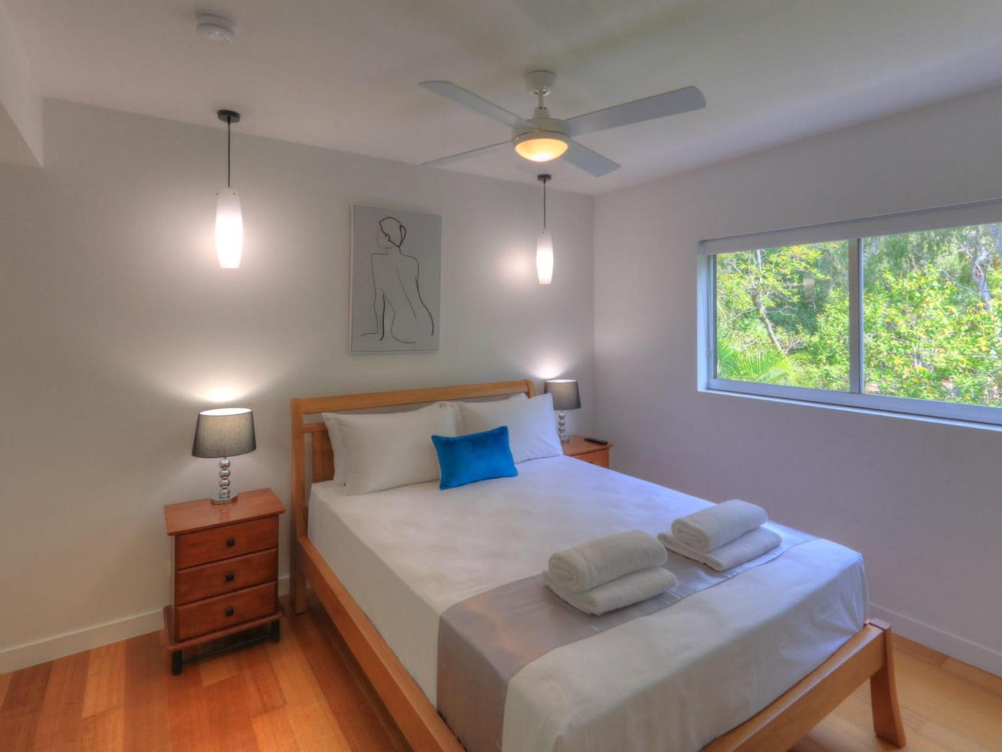 Maggies Beachfront Apartment 11