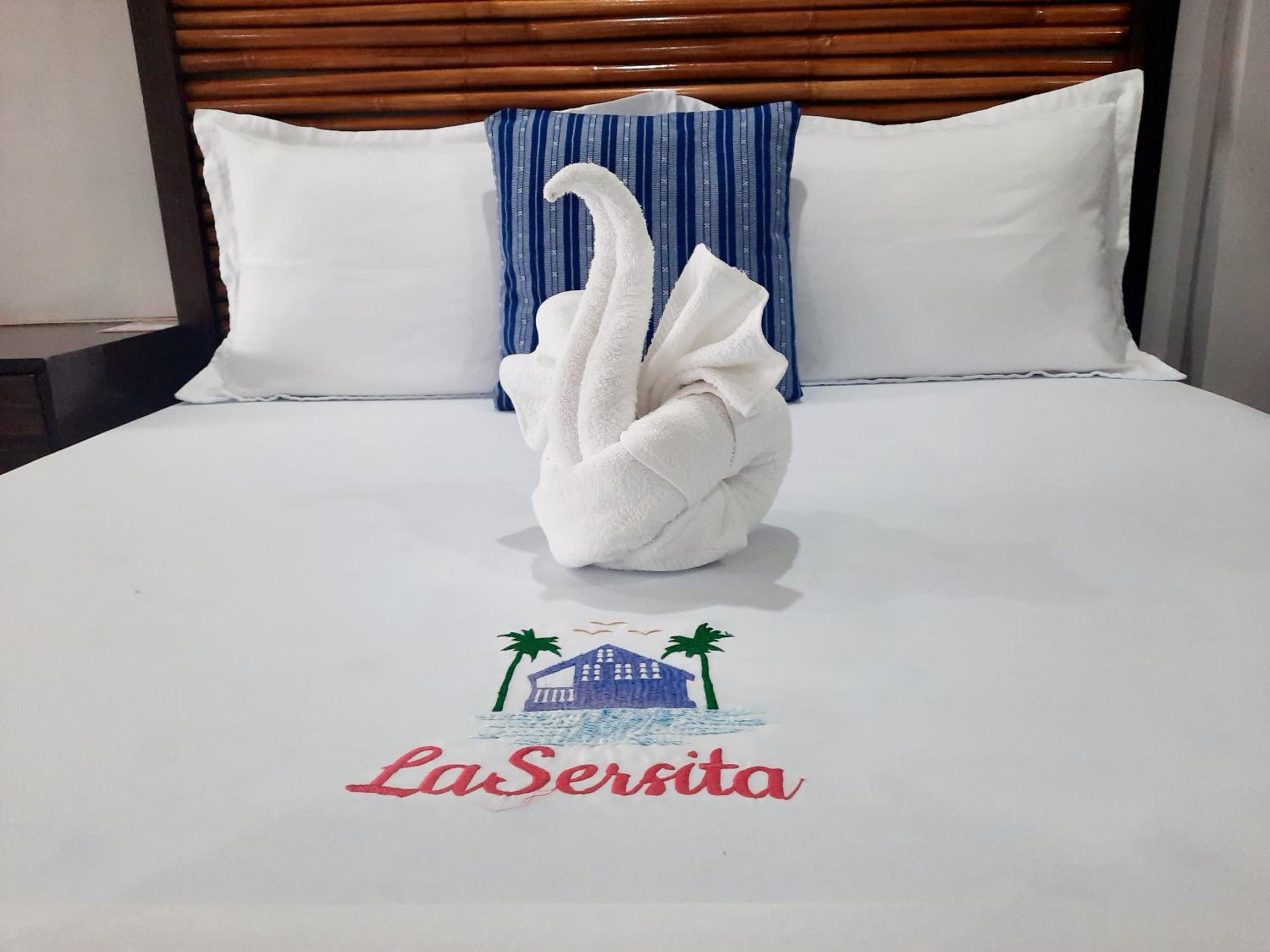 LaSersita Casitas and Water Spa Beach Resort by Cocotel view 5