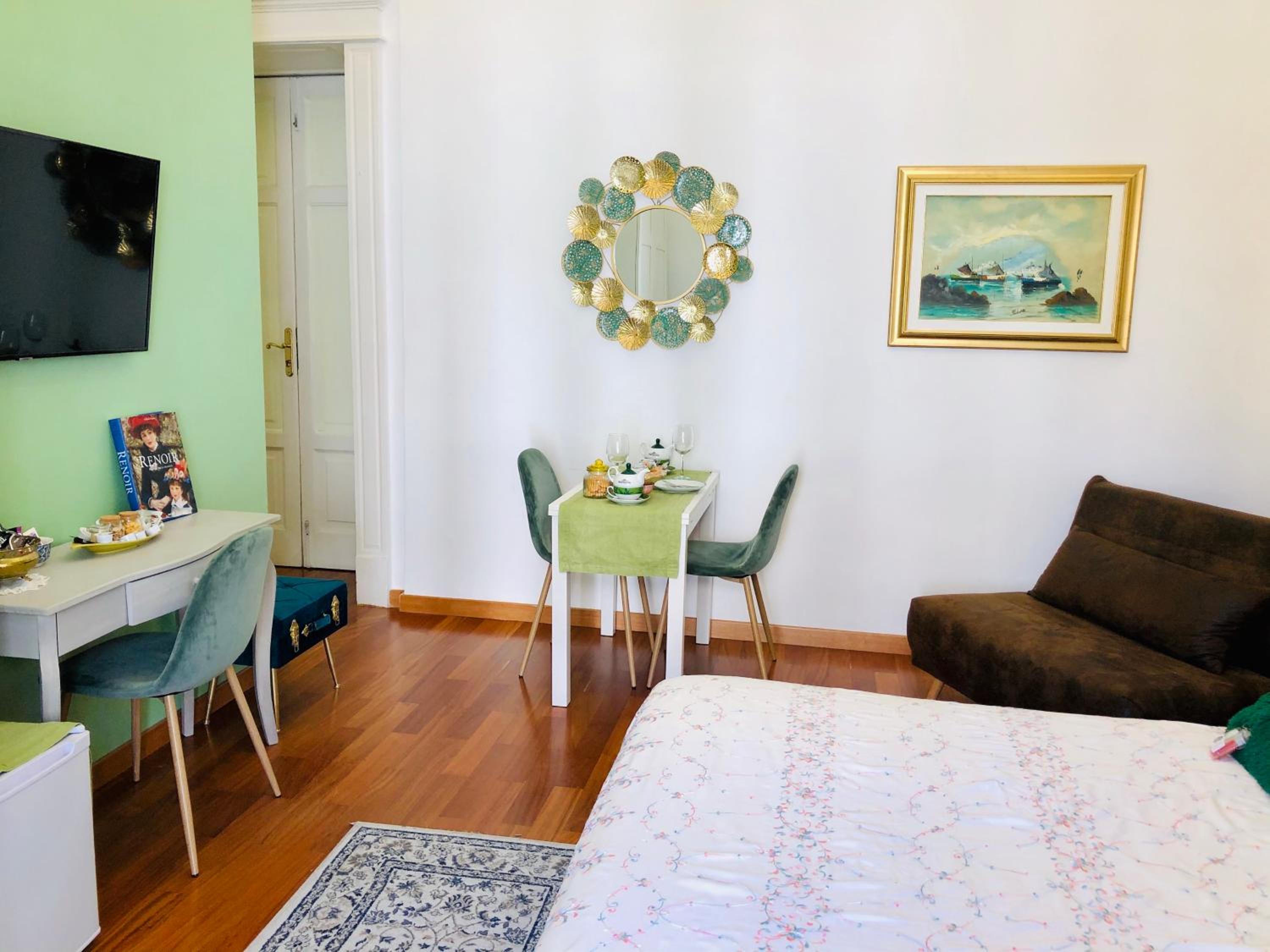 RarityArt GuestHouse