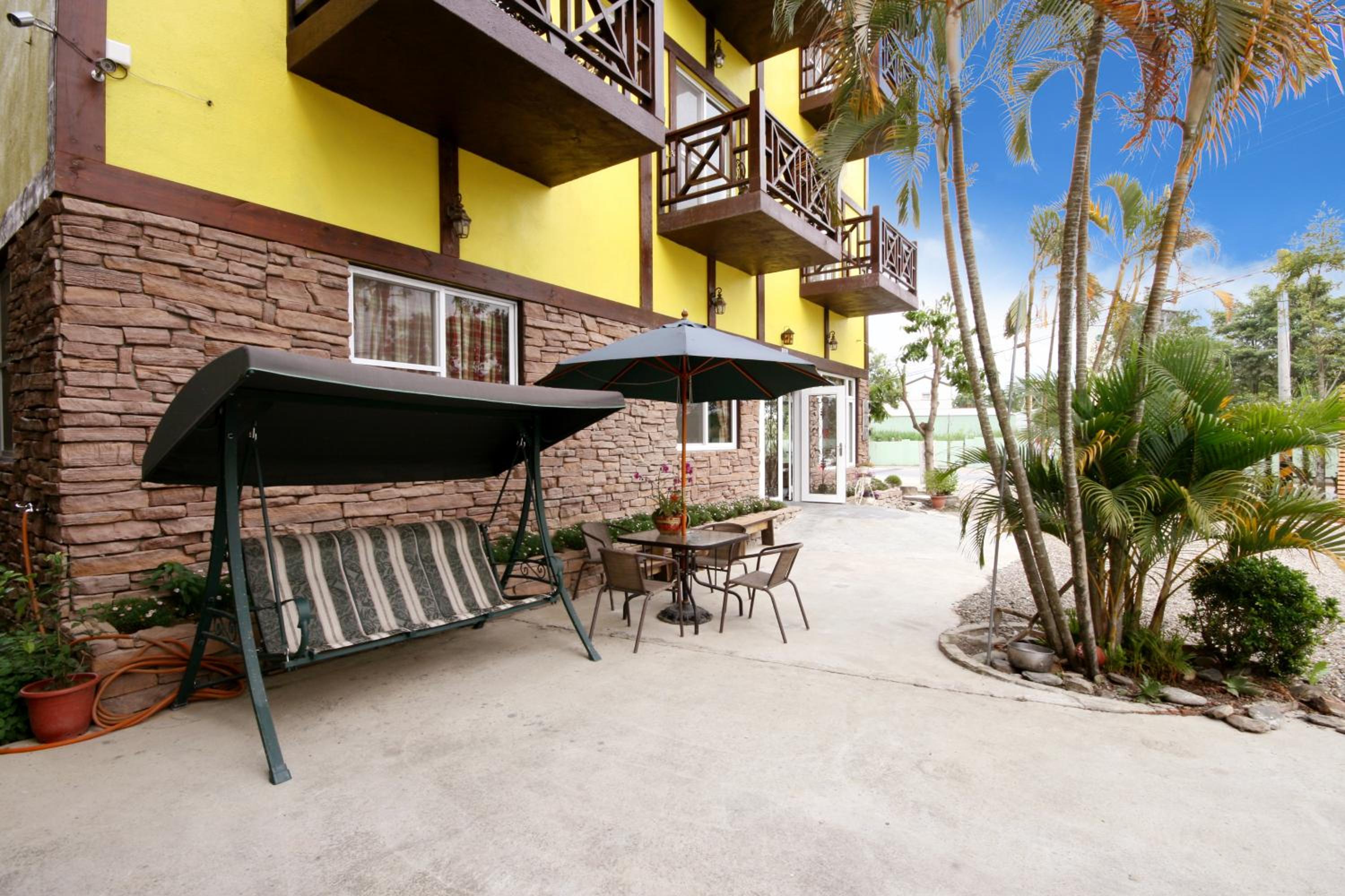 Pulicity Villa B&B