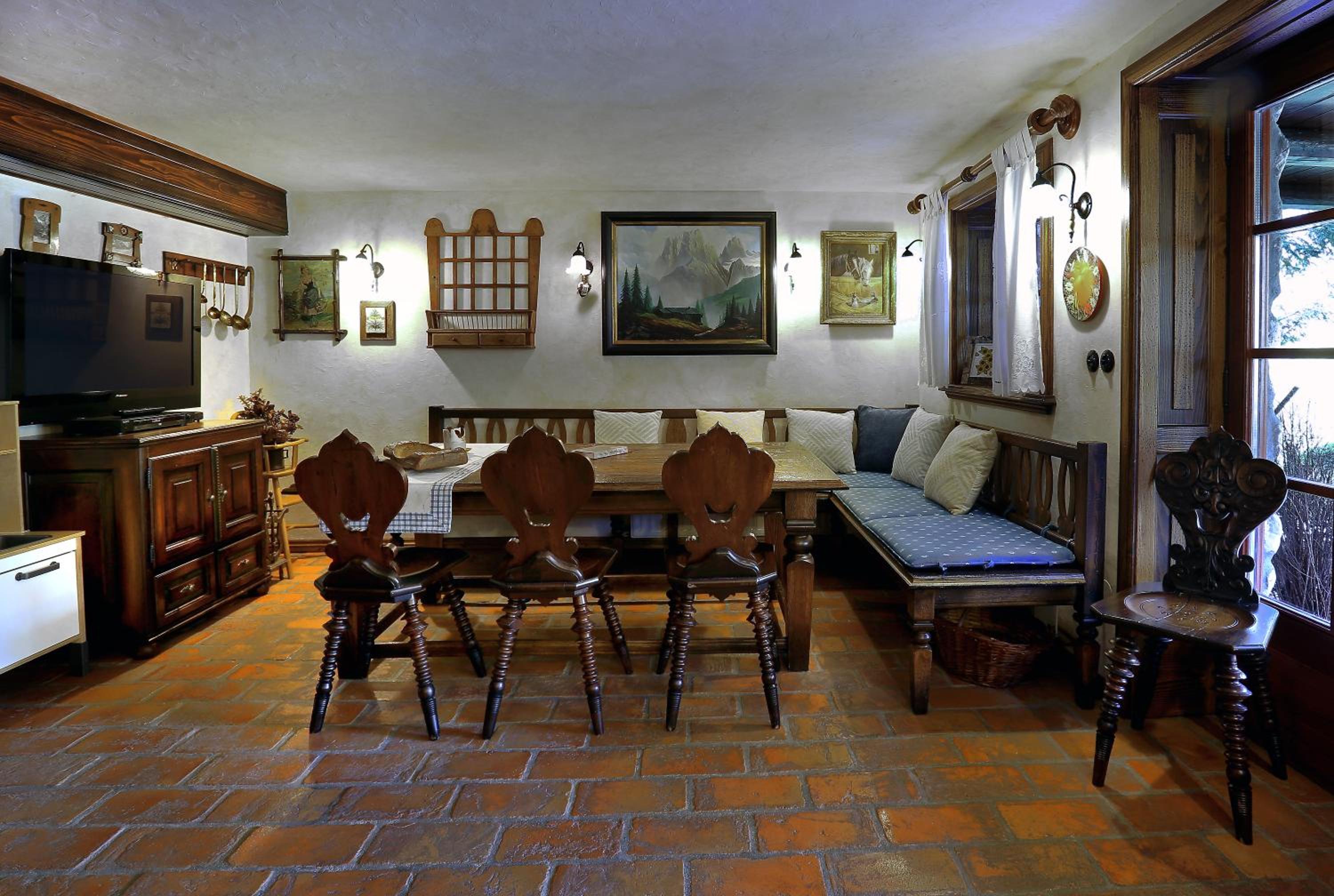 Mountain Dreams House - Stunning view over Lake Jasna! view 4