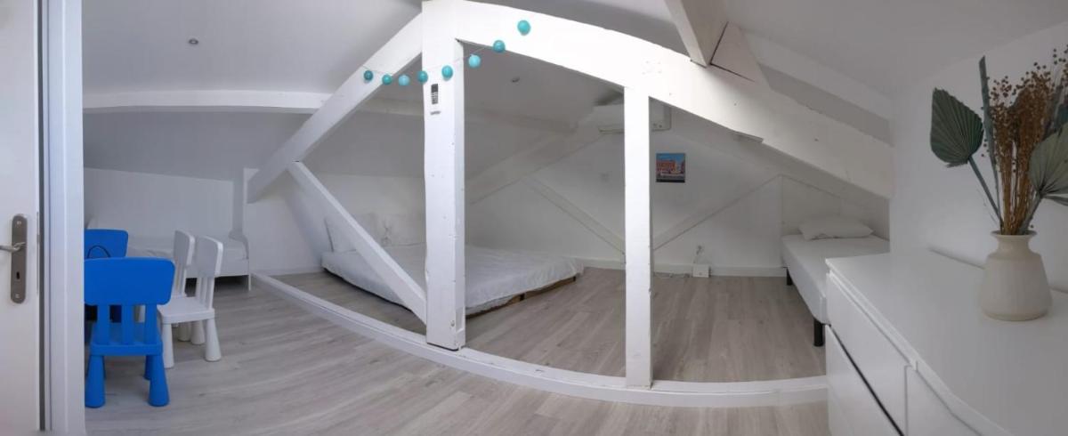 Villa Lina Zoï, une âme moderne dans une villa niçoise typique photo 3