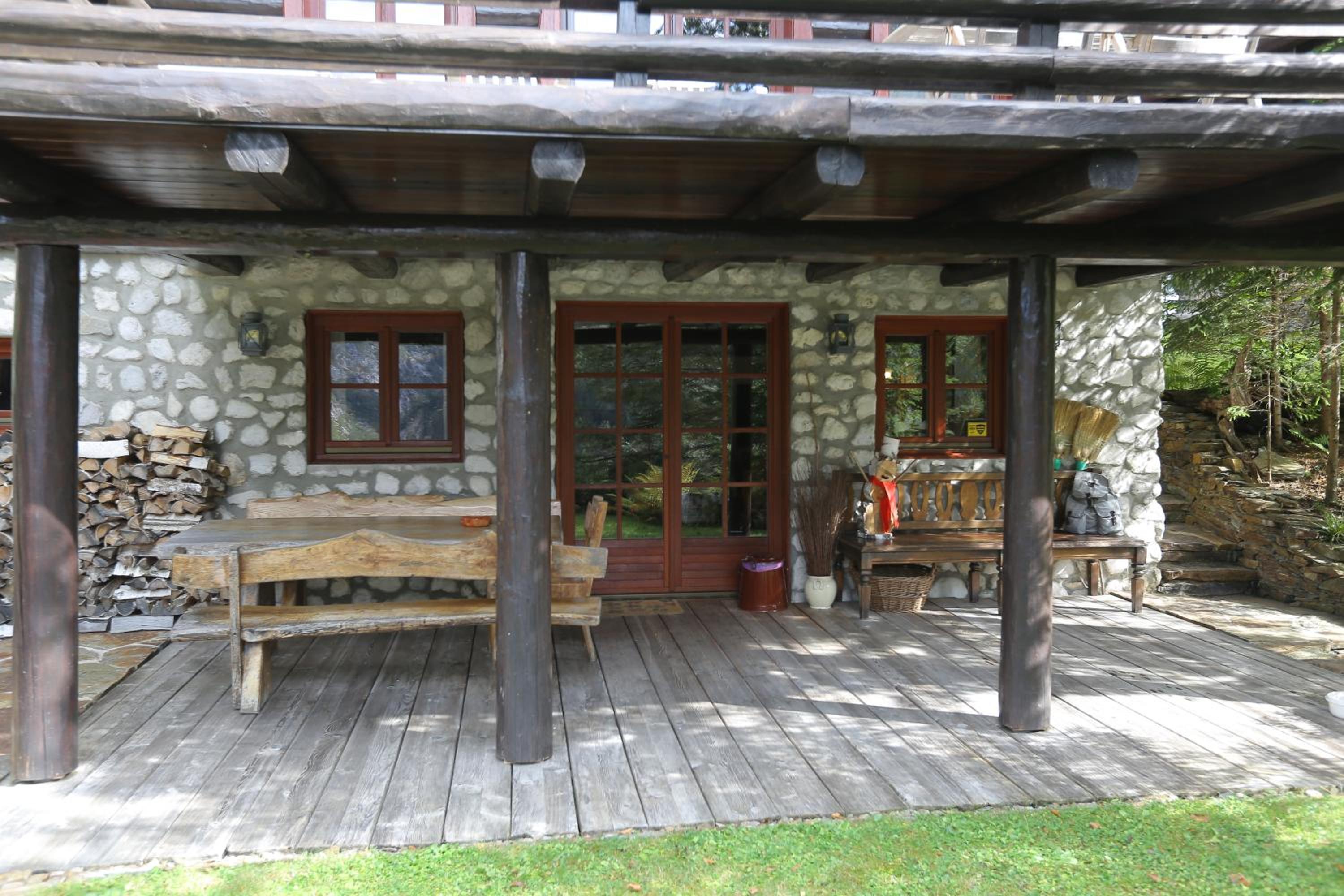 Photo 25