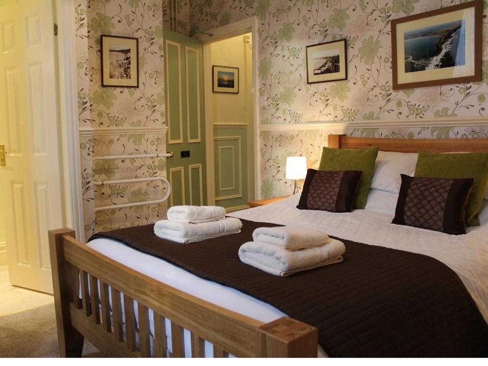 Athol Guest House
