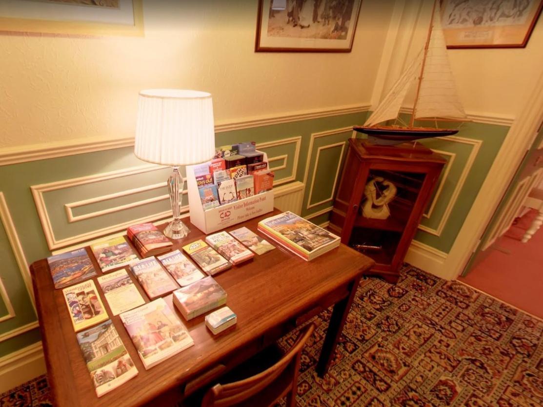 Athol Guest House