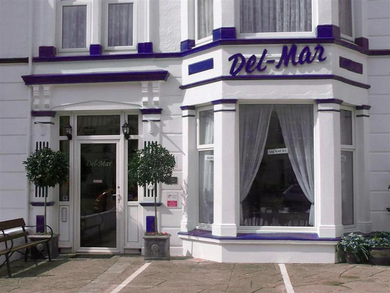 Hotel Del Mar - Image 1
