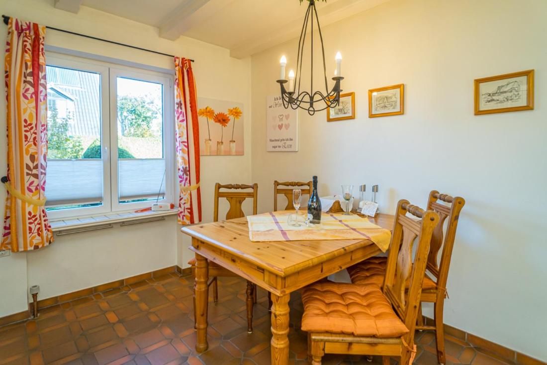 Schallers Hüs 1 en Tinnum — dining