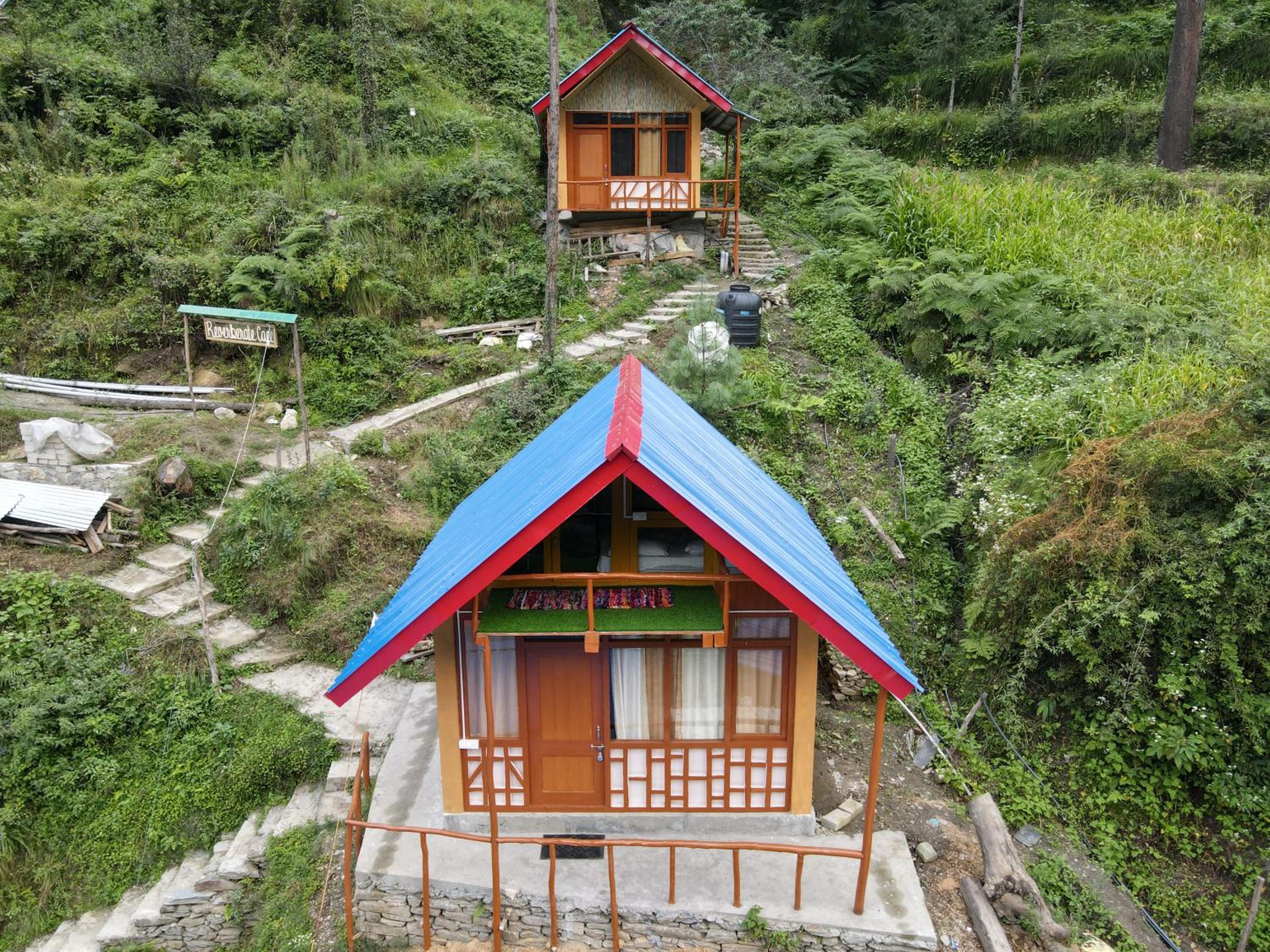 Reverberate Cafe & Cottages - Negi's Place view 4