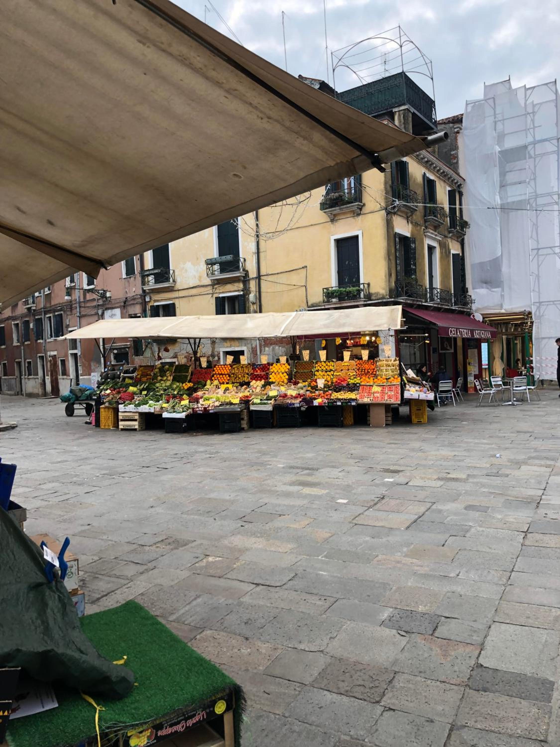 Ca Marga Cannaregio - Central Venetian Style 2 bedroom apartment
