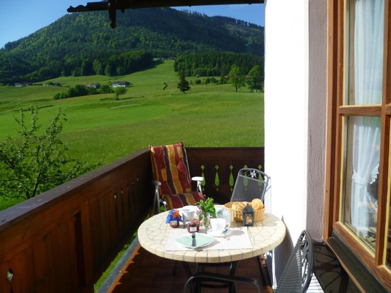 Ferienwohnungen Hollweger inkl. Chiemgaukarte view 5
