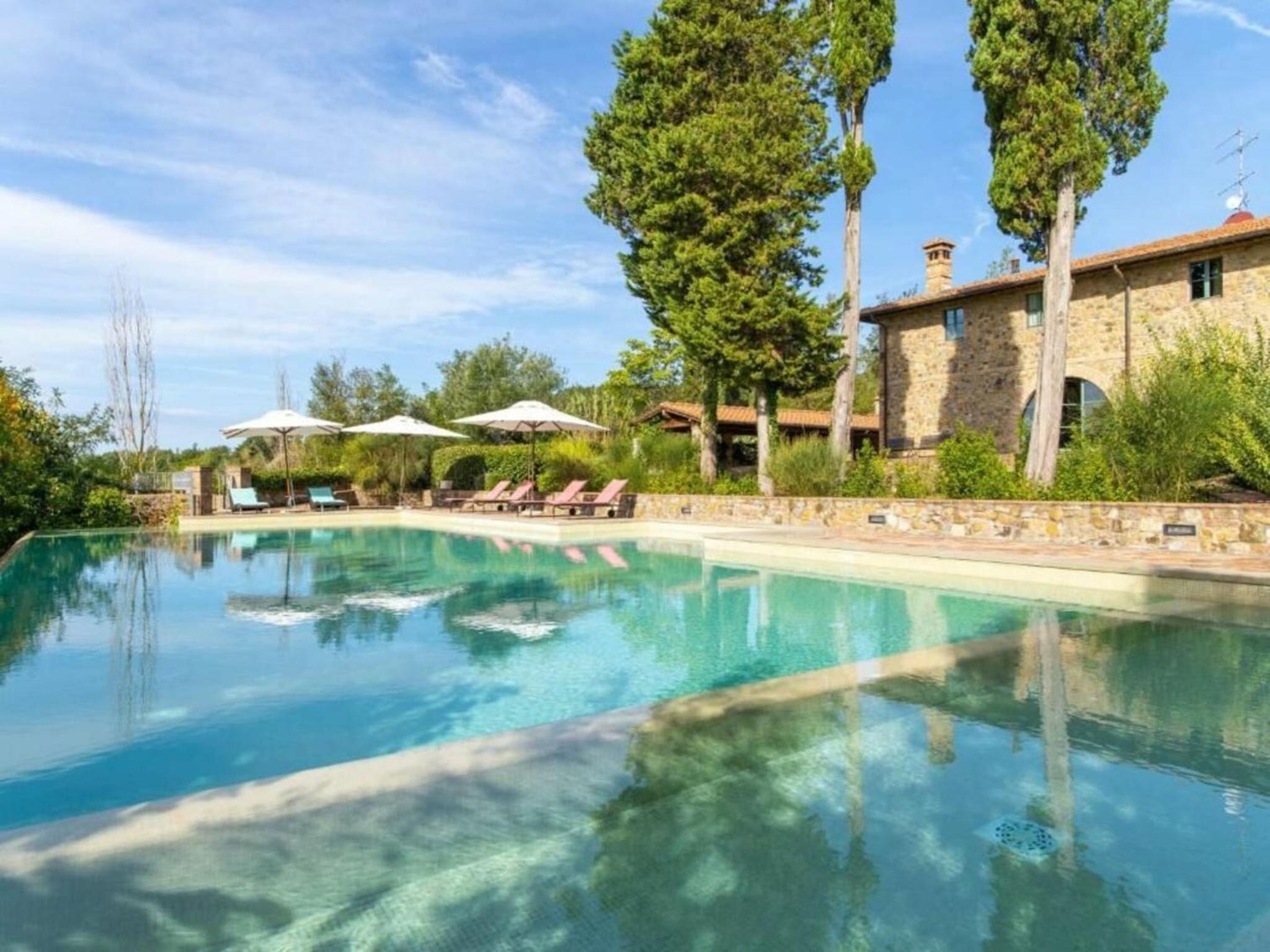 Villa Popillo by Halldis