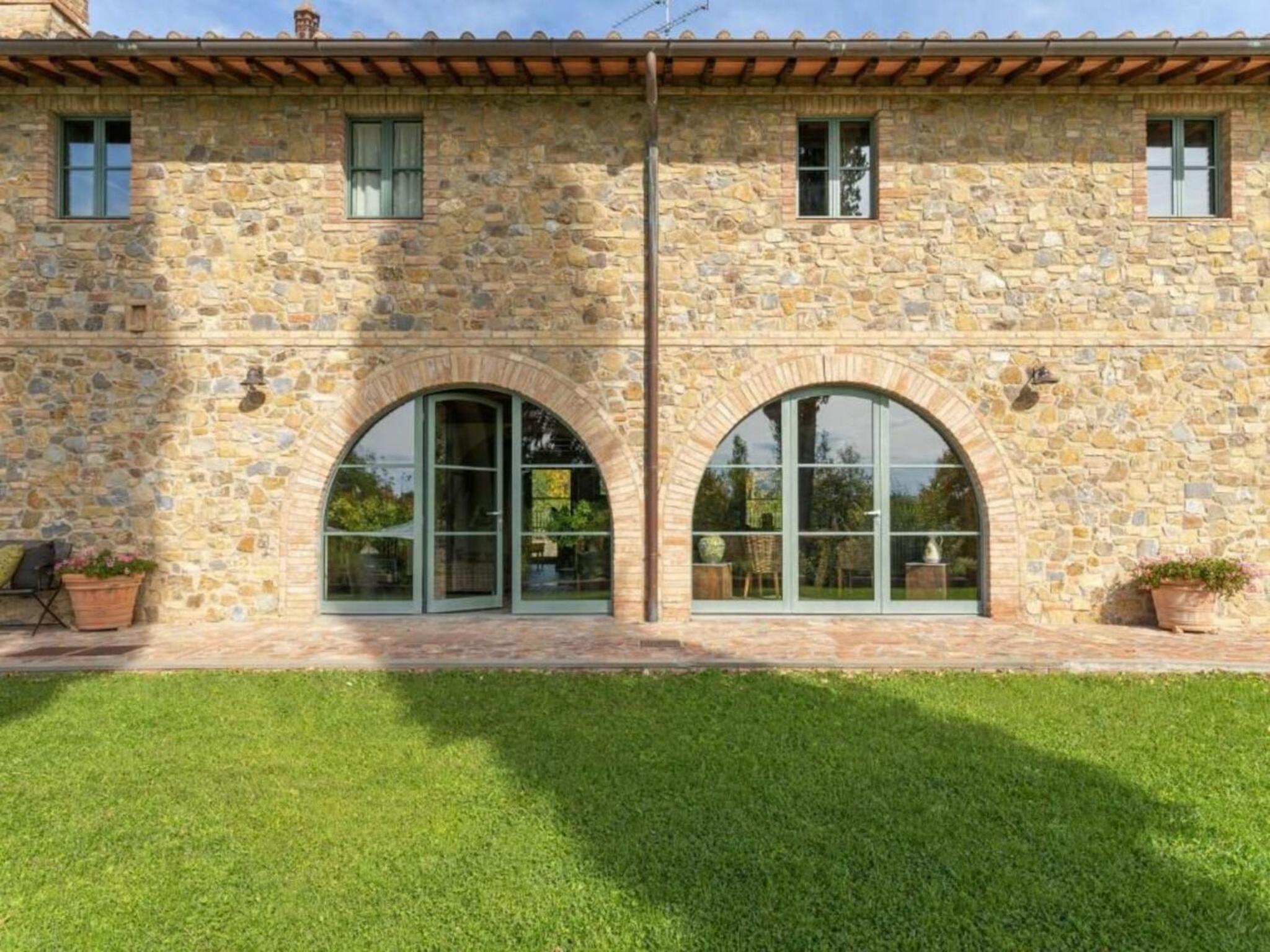 Villa Popillo by Halldis