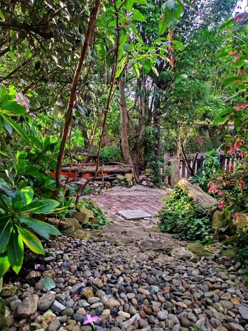 Cabañas Sinduly Bed & Breakfast