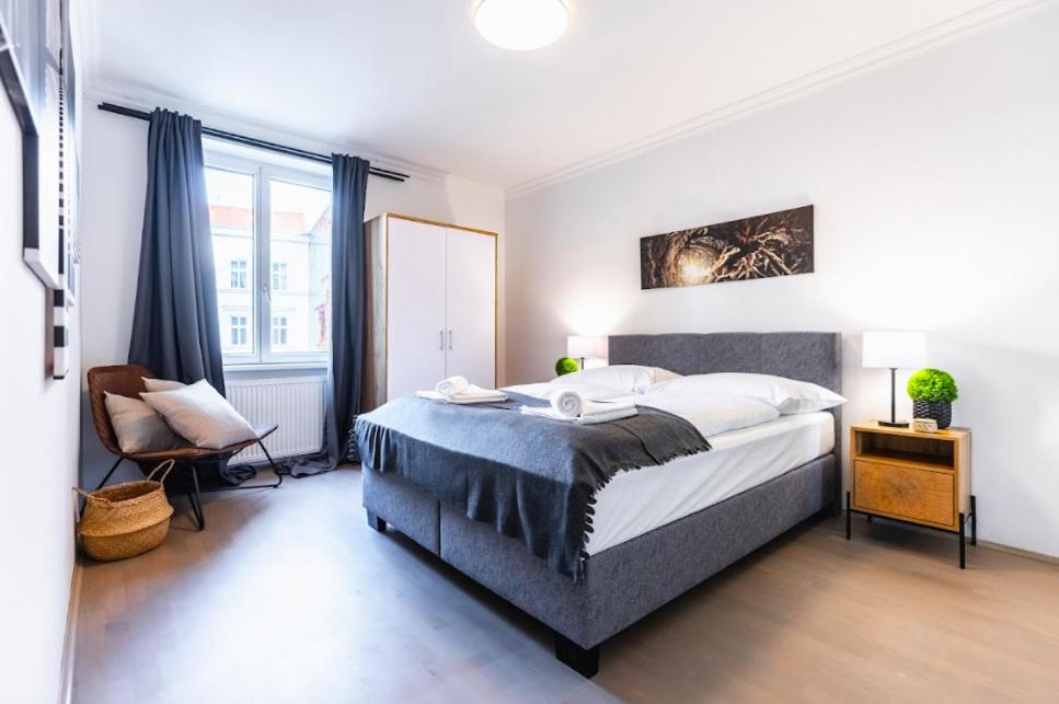 Experience Central Vienna from a Stylish and Modern Apartment