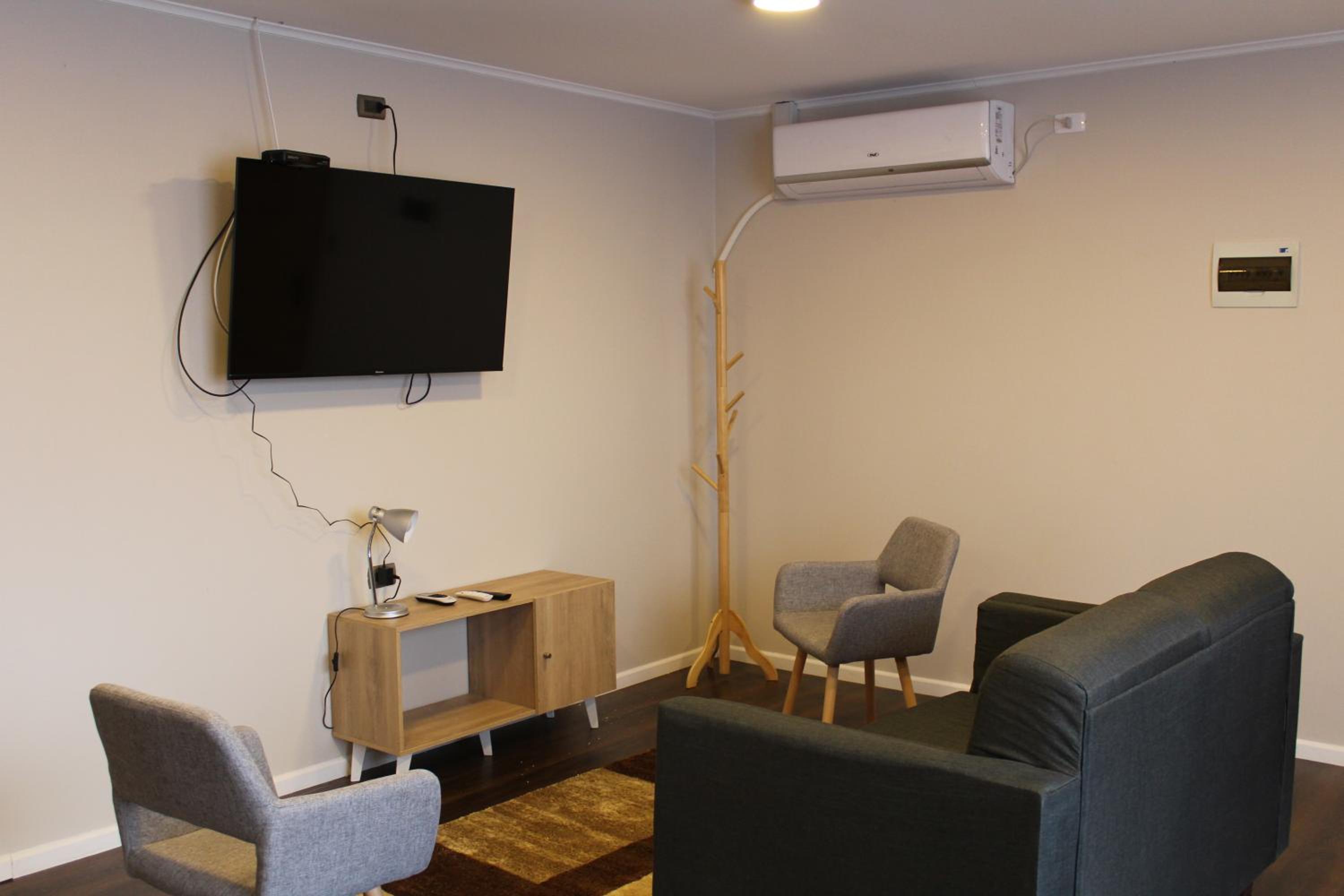 APART HOME COSTANERA