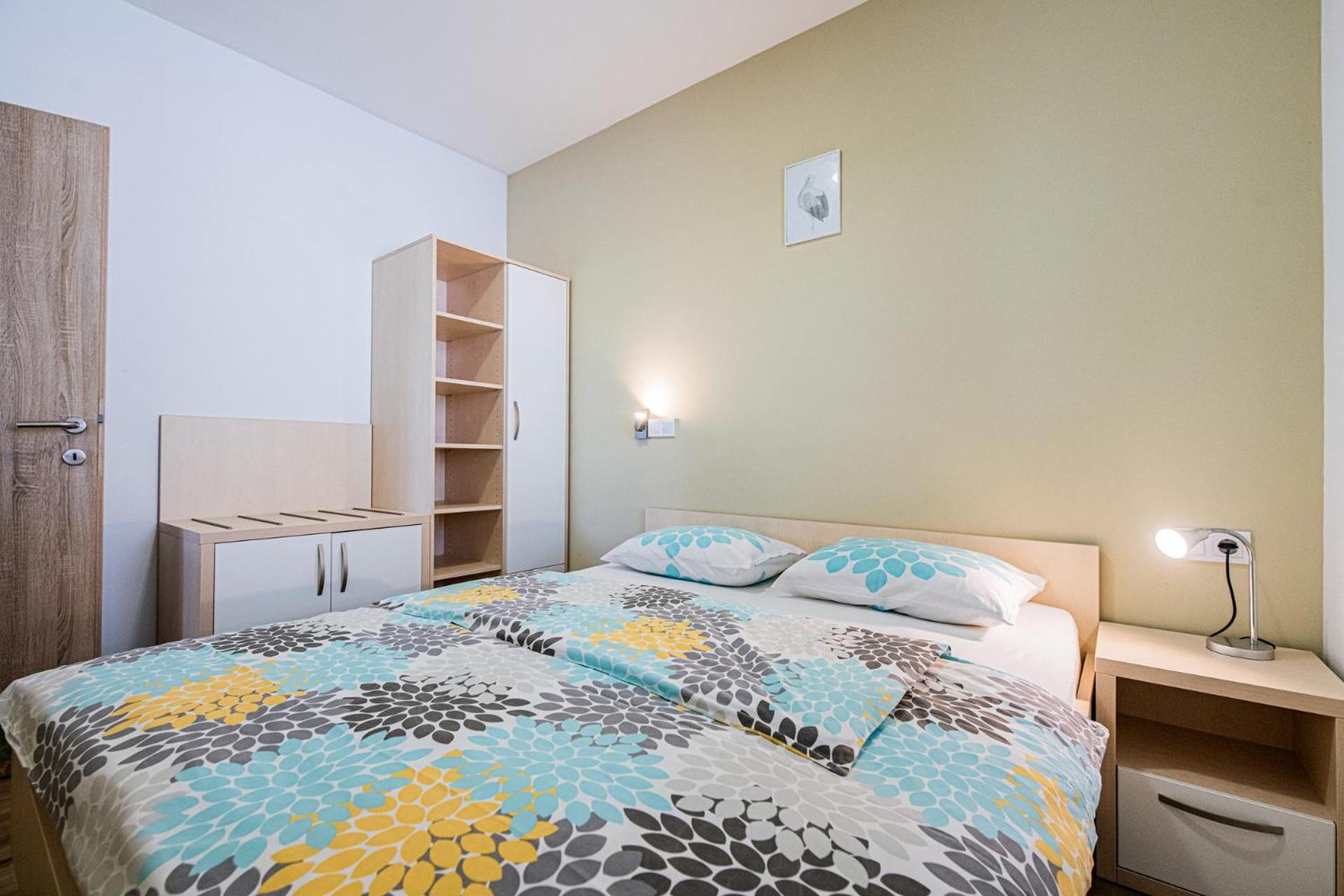Apartmaji BANONIA " Štorkljin let " view 5
