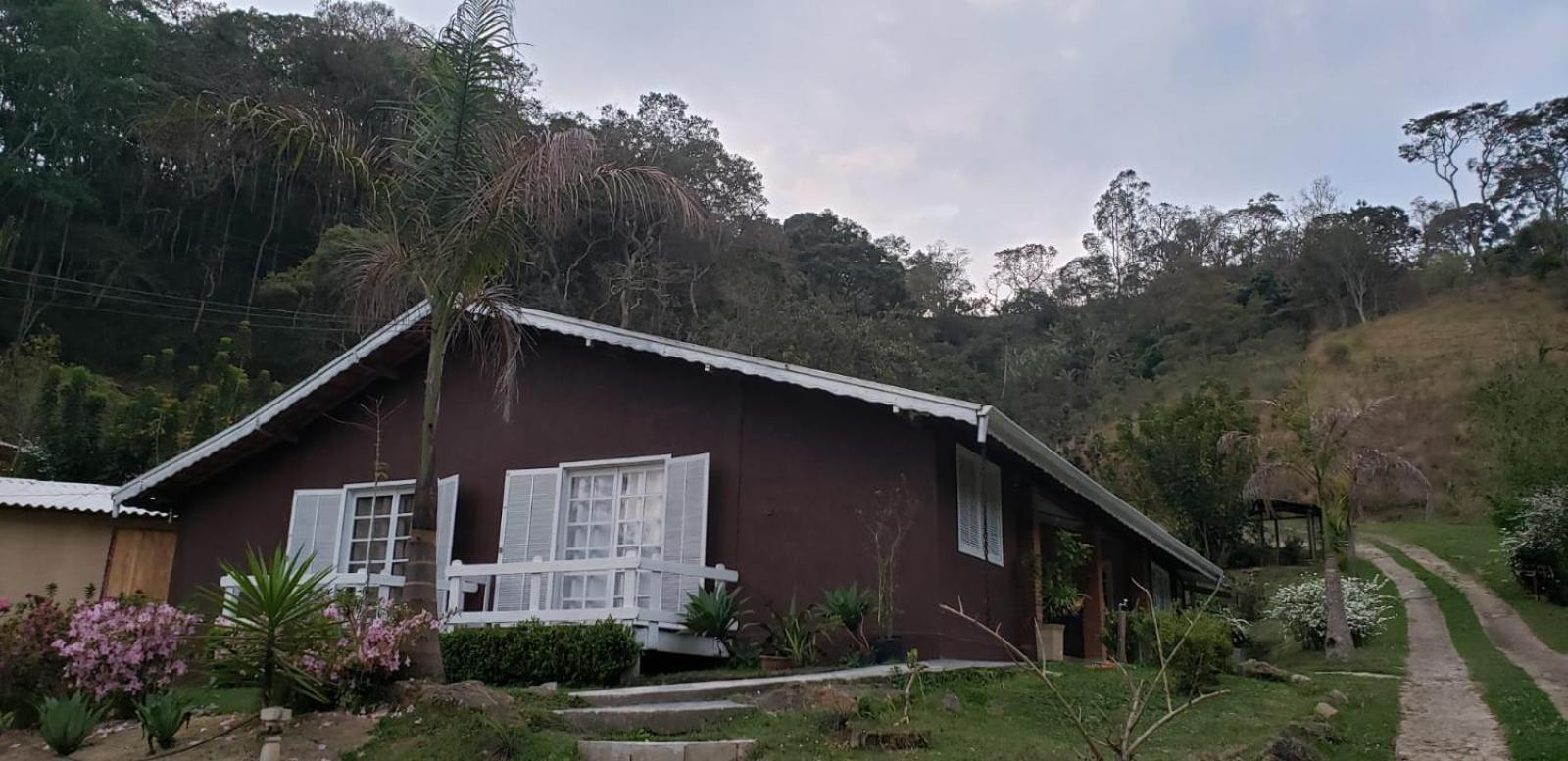 Casa Grande da Montanha - Sítio Pasangas