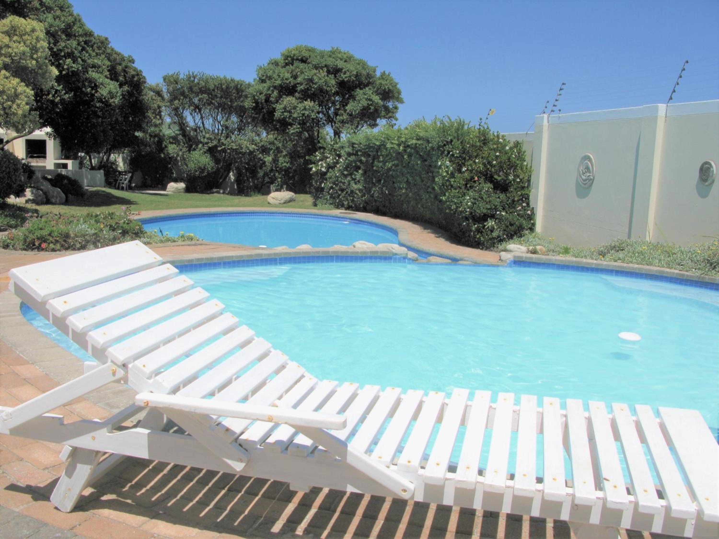 Beachfront House - Hermanus Whale View