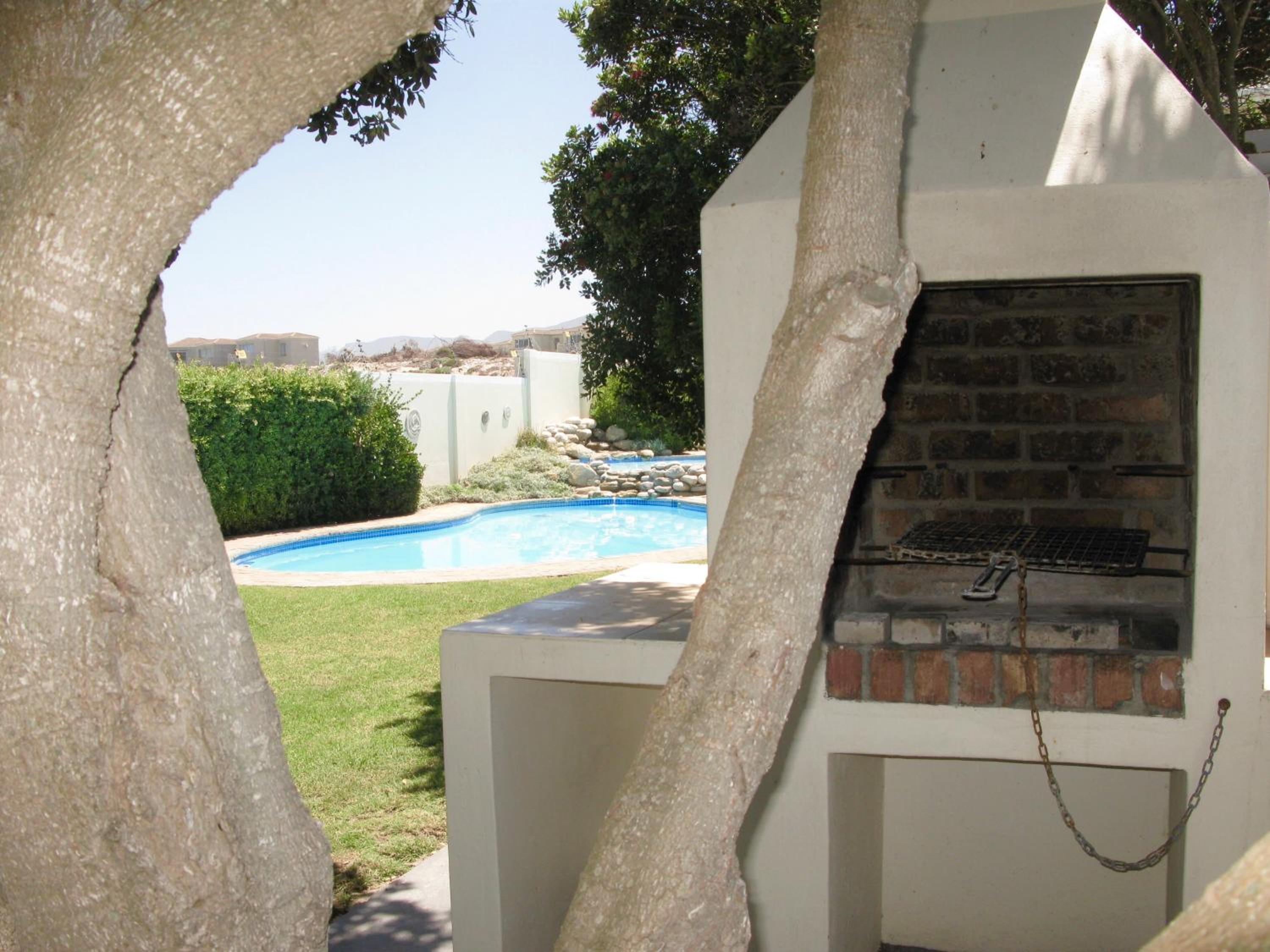 Beachfront House - Hermanus Whale View