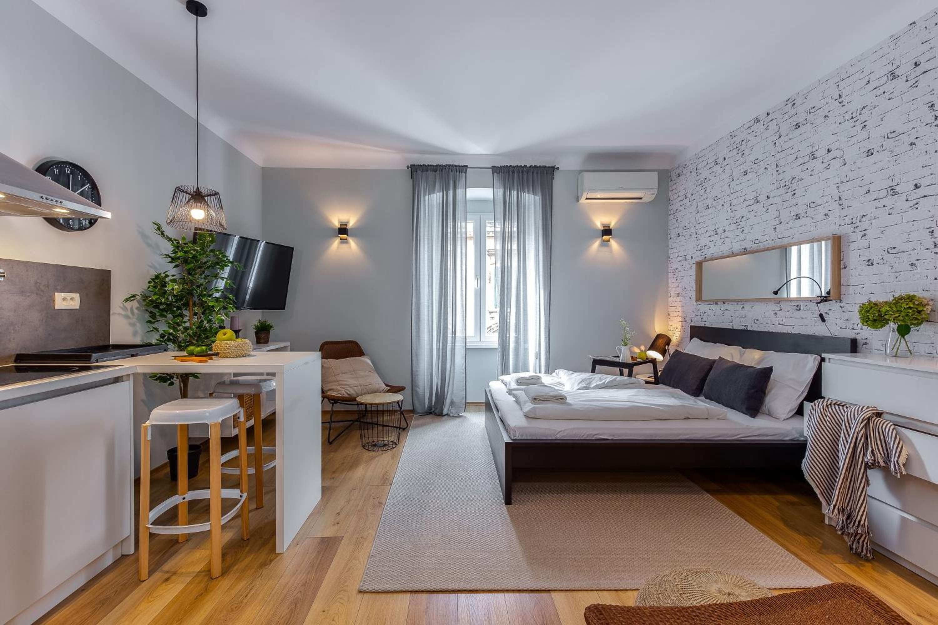 Adria Square Studios