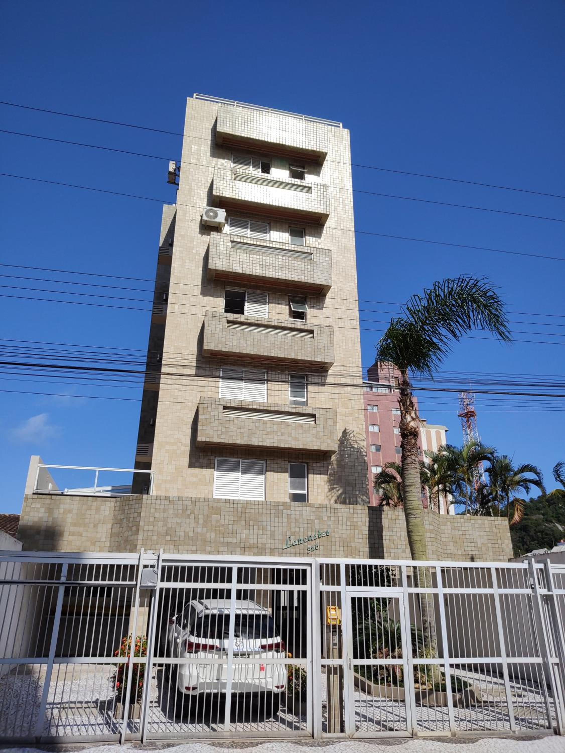 Apartamento em Caioba com wi-fi