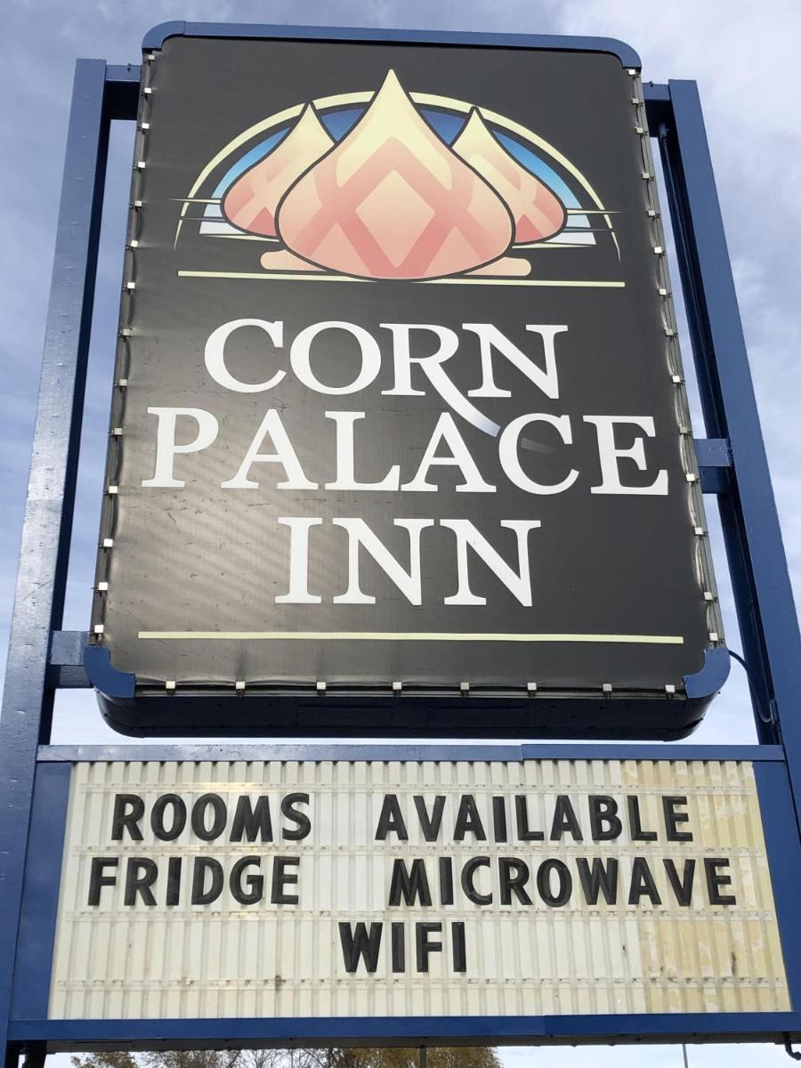 Mitchell Vacations - Corn Palace Inn - Property Image 11