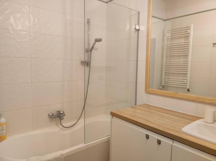 Lovely Apartment vis-a-vis Medicover and Paley Institute, photo 10