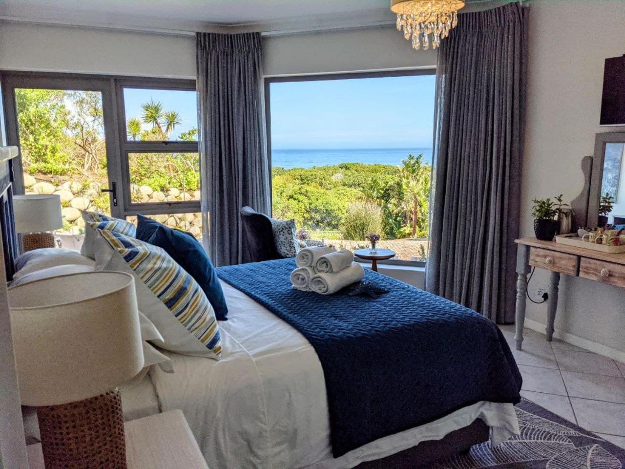 Villa Cape Garden Route view 5