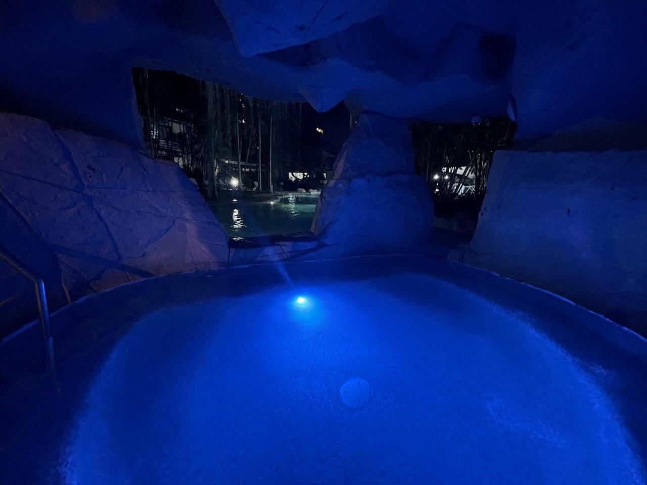 Diamond Beach Resort, Poolside Villa #40