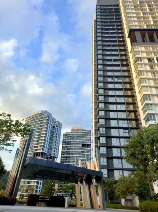 The Ridge @ KL East Mall & Condominium
