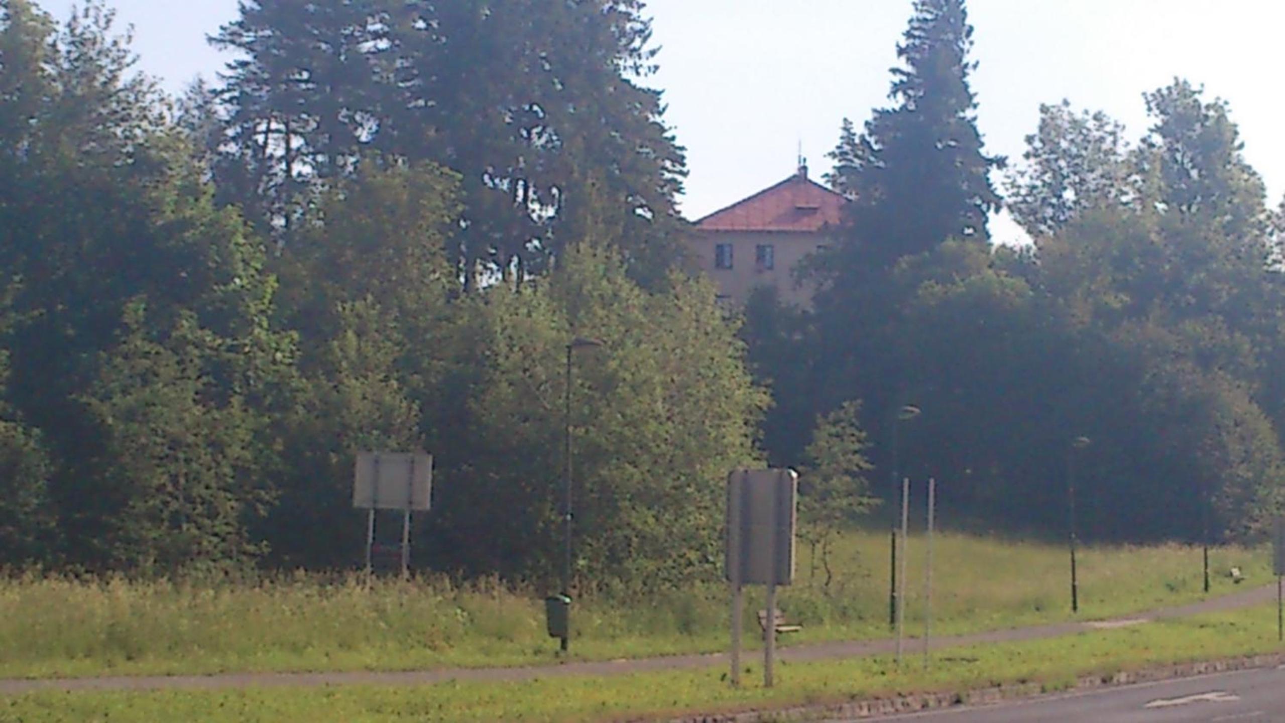 Photo 9