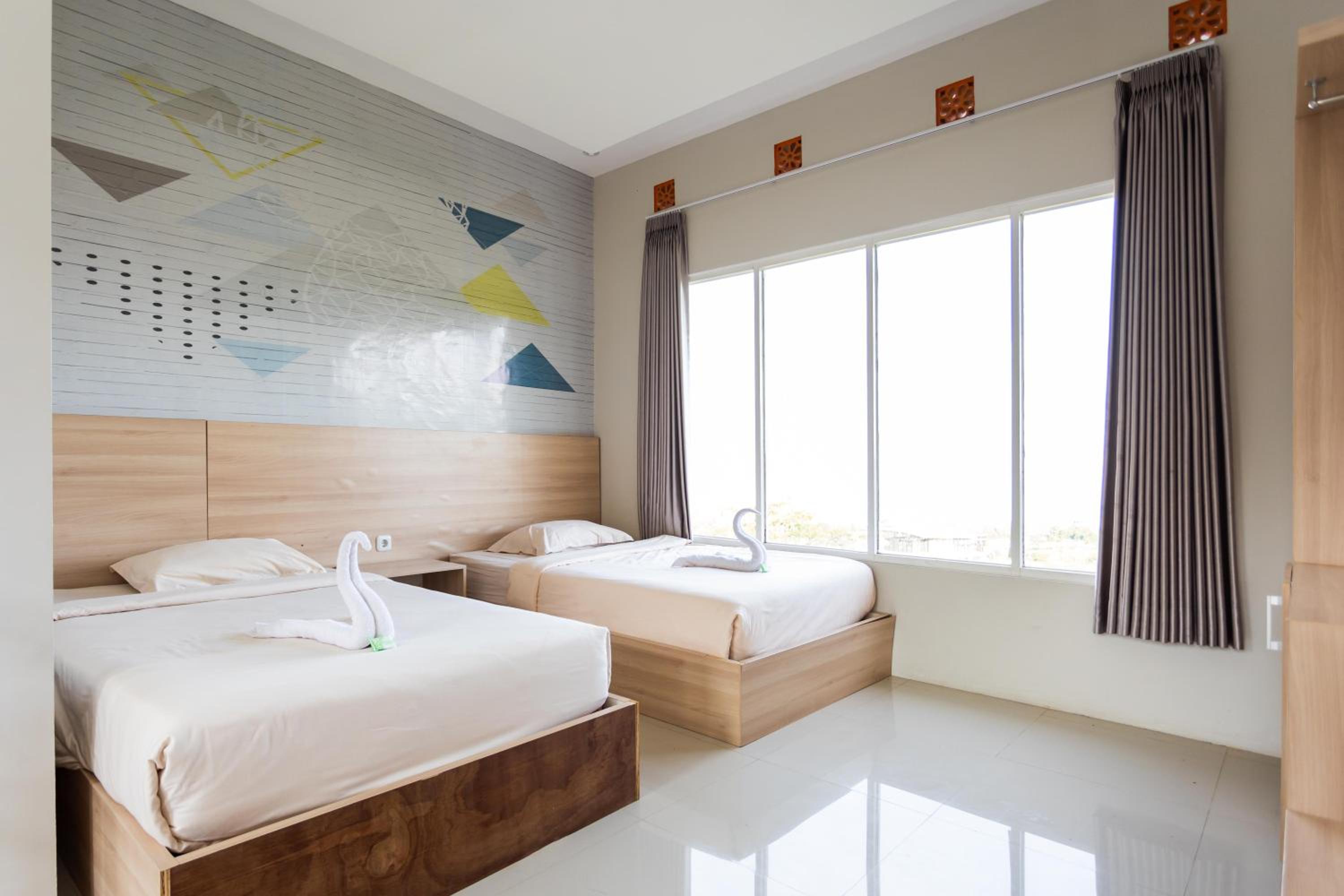 Villa Panderman Indah