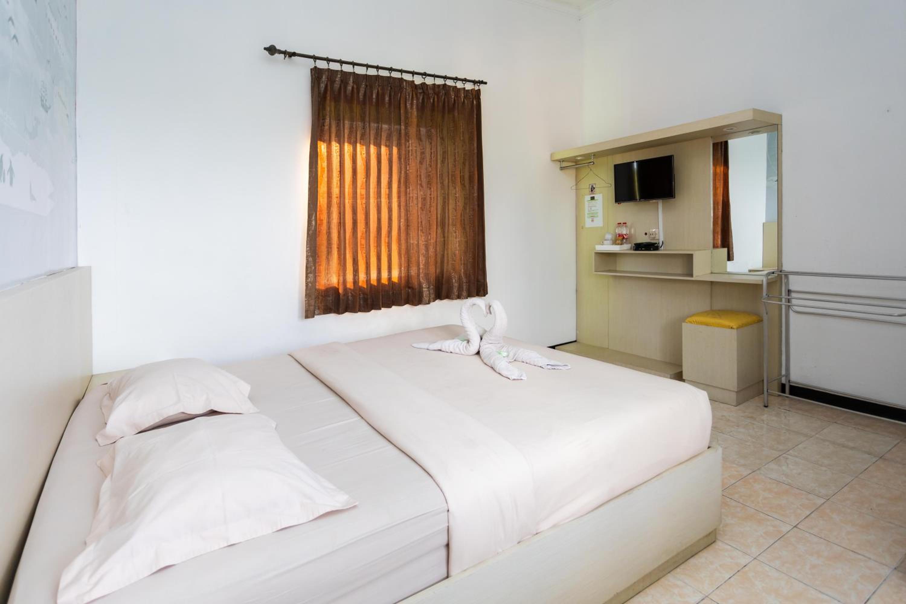 Villa Panderman Indah