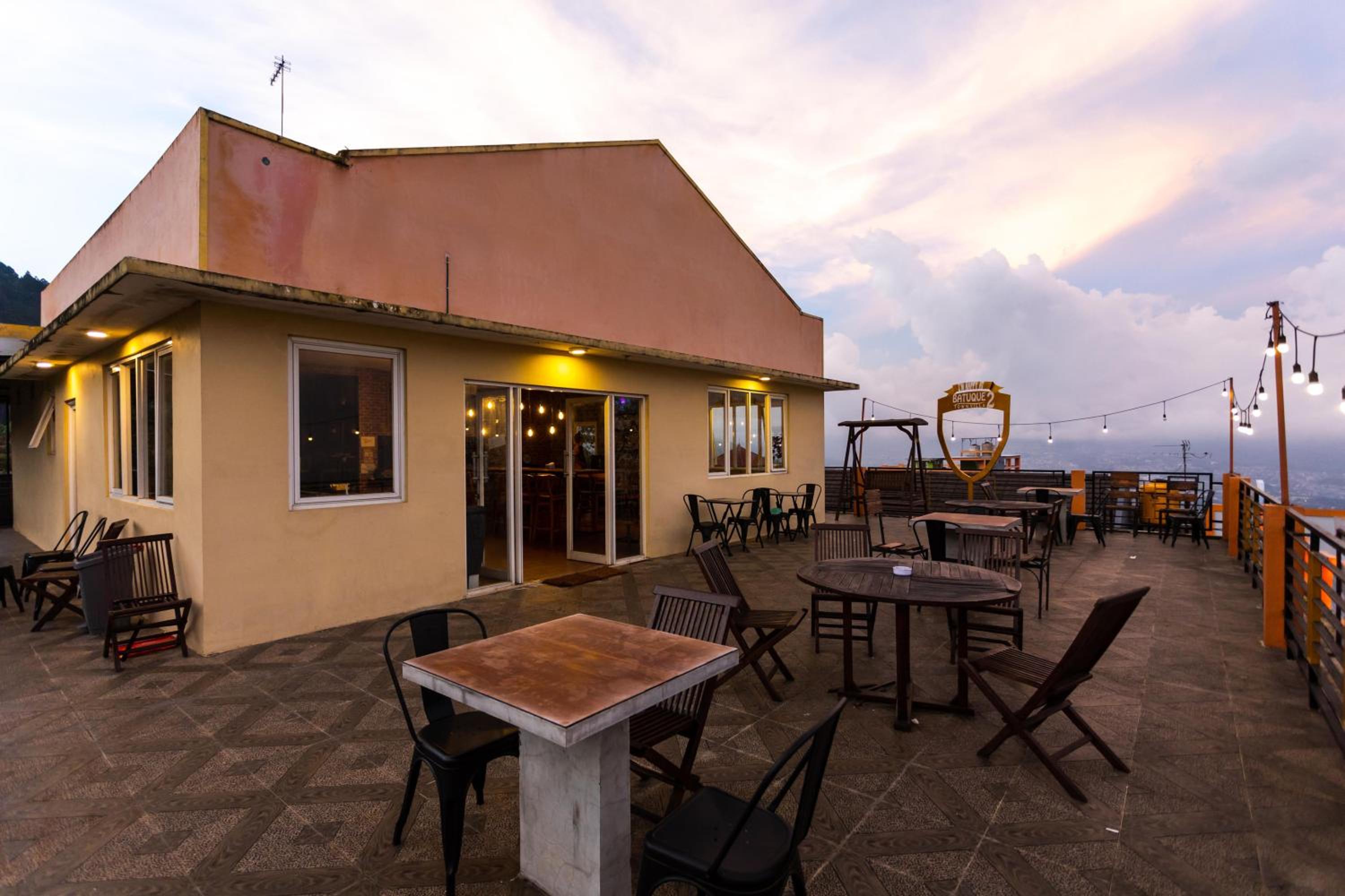 Batuque Town Villa 2