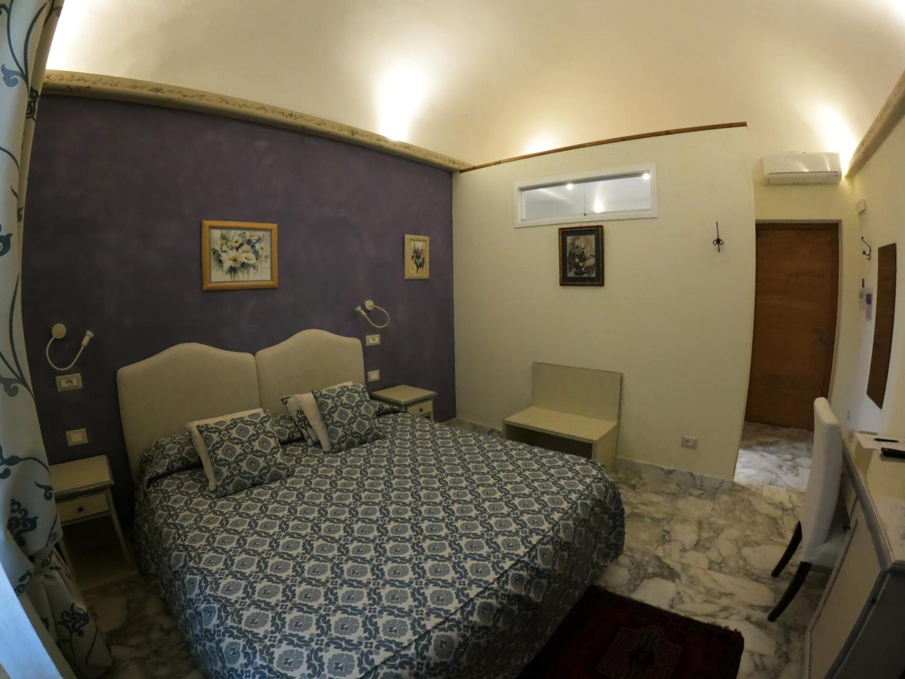 Five Roses Bed & Breakfast