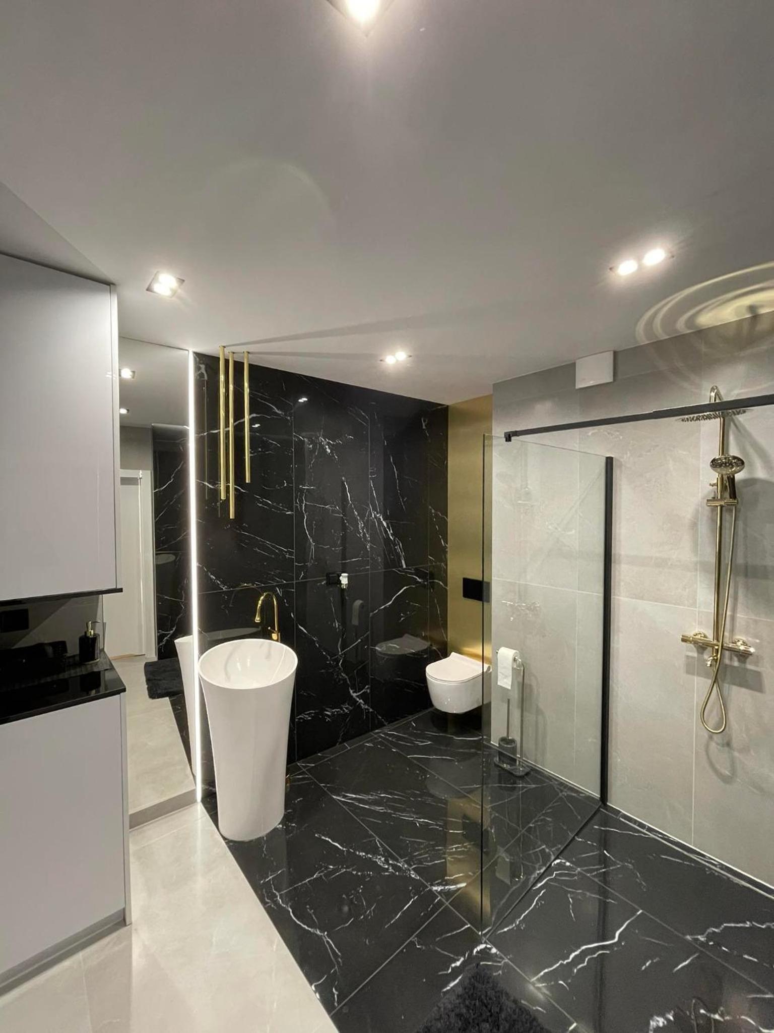 Prestige Line Manhattan view 5