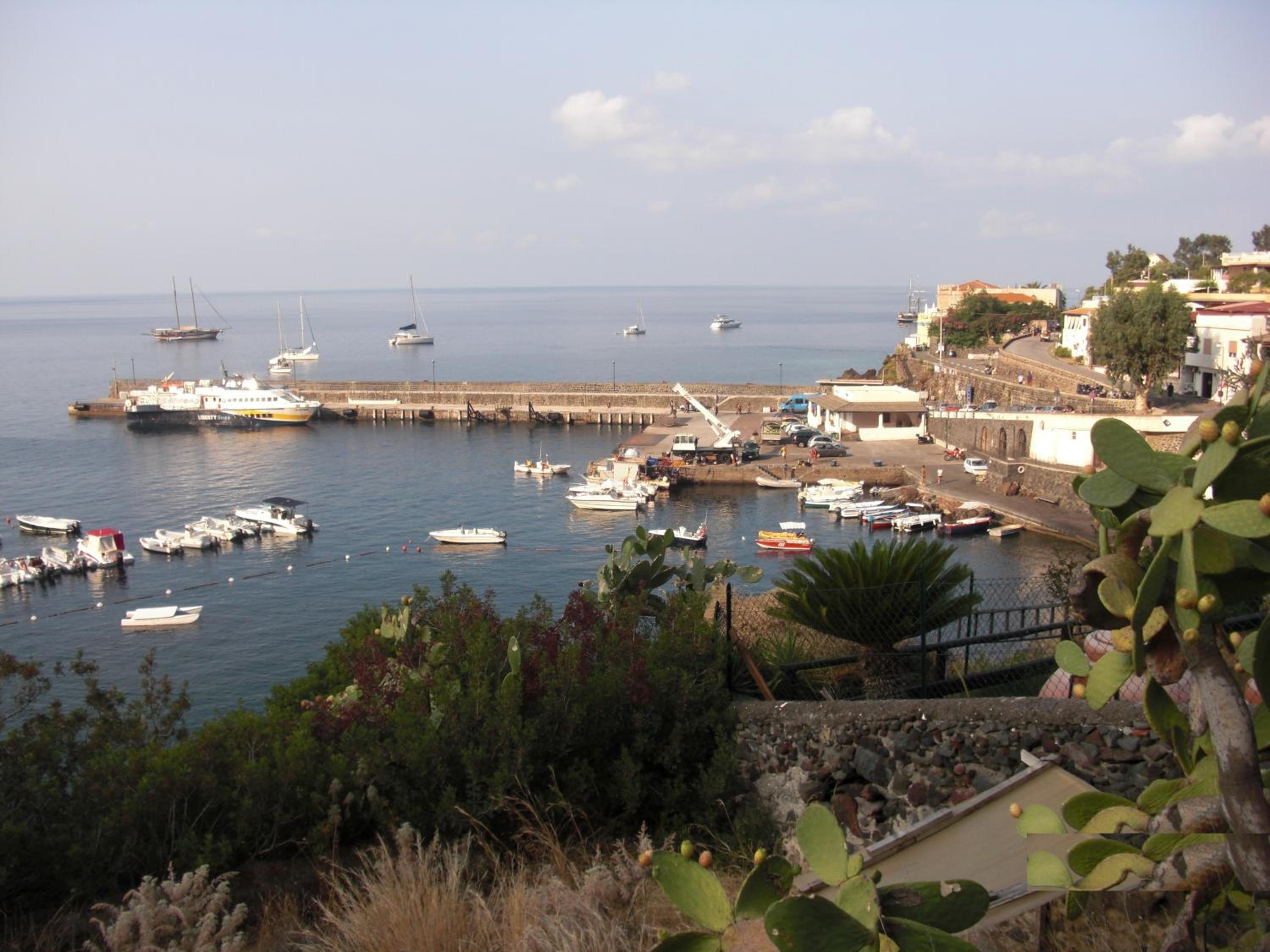 Villa Mariella Pittorino - camere in B&B