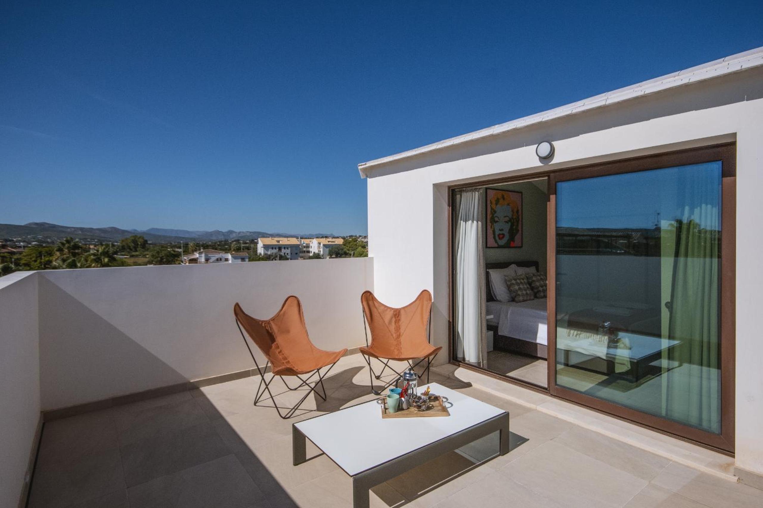 balance & terrace