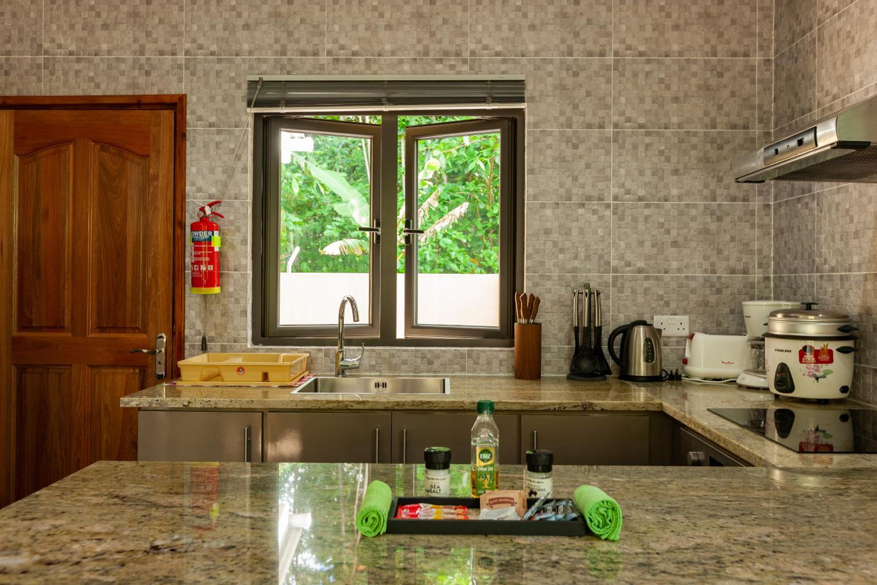 Casa De Leela Self Catering Guest House