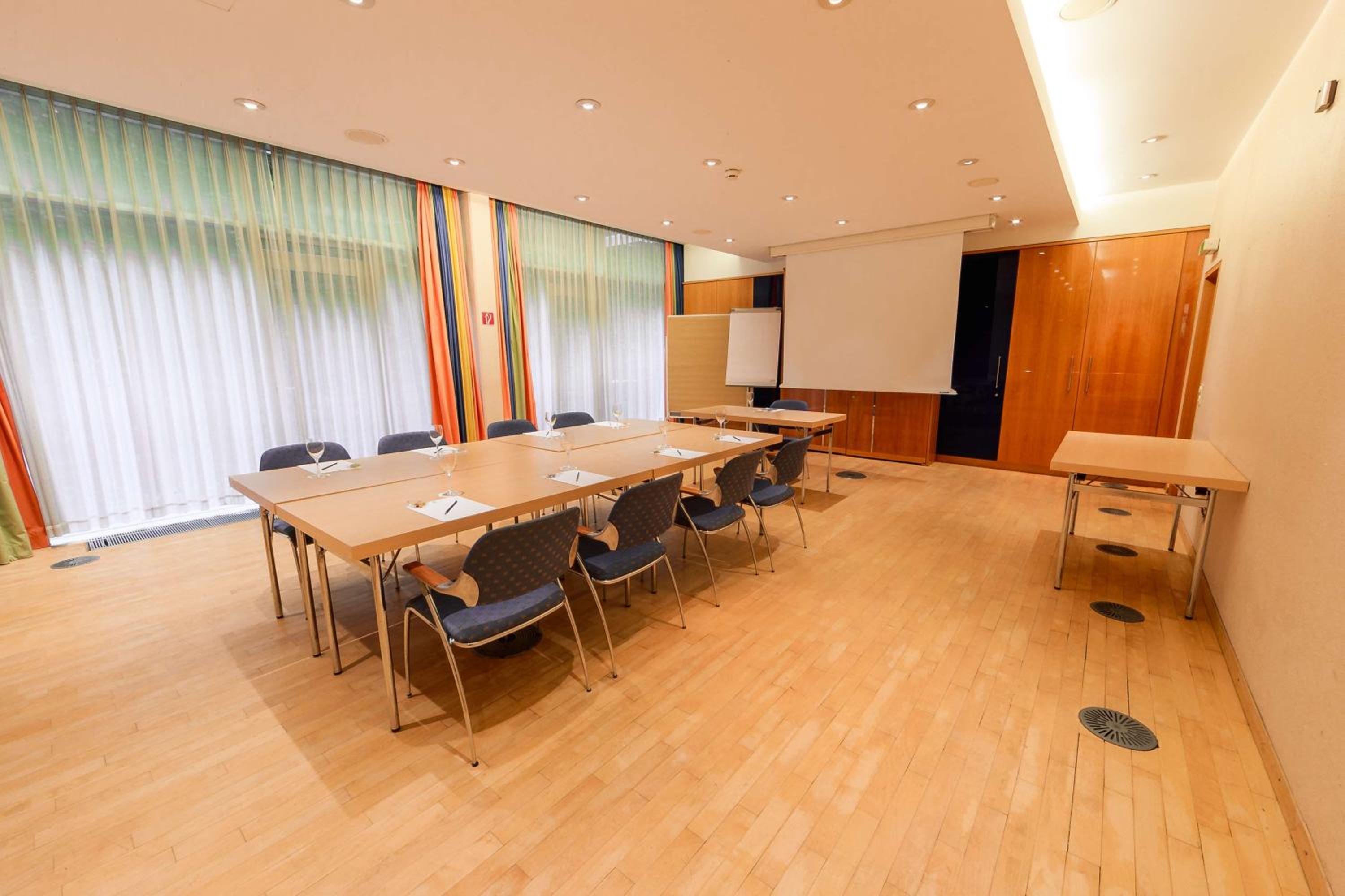 Best Western Plaza Hotel Stuttgart-Ditzingen - Property Image 3