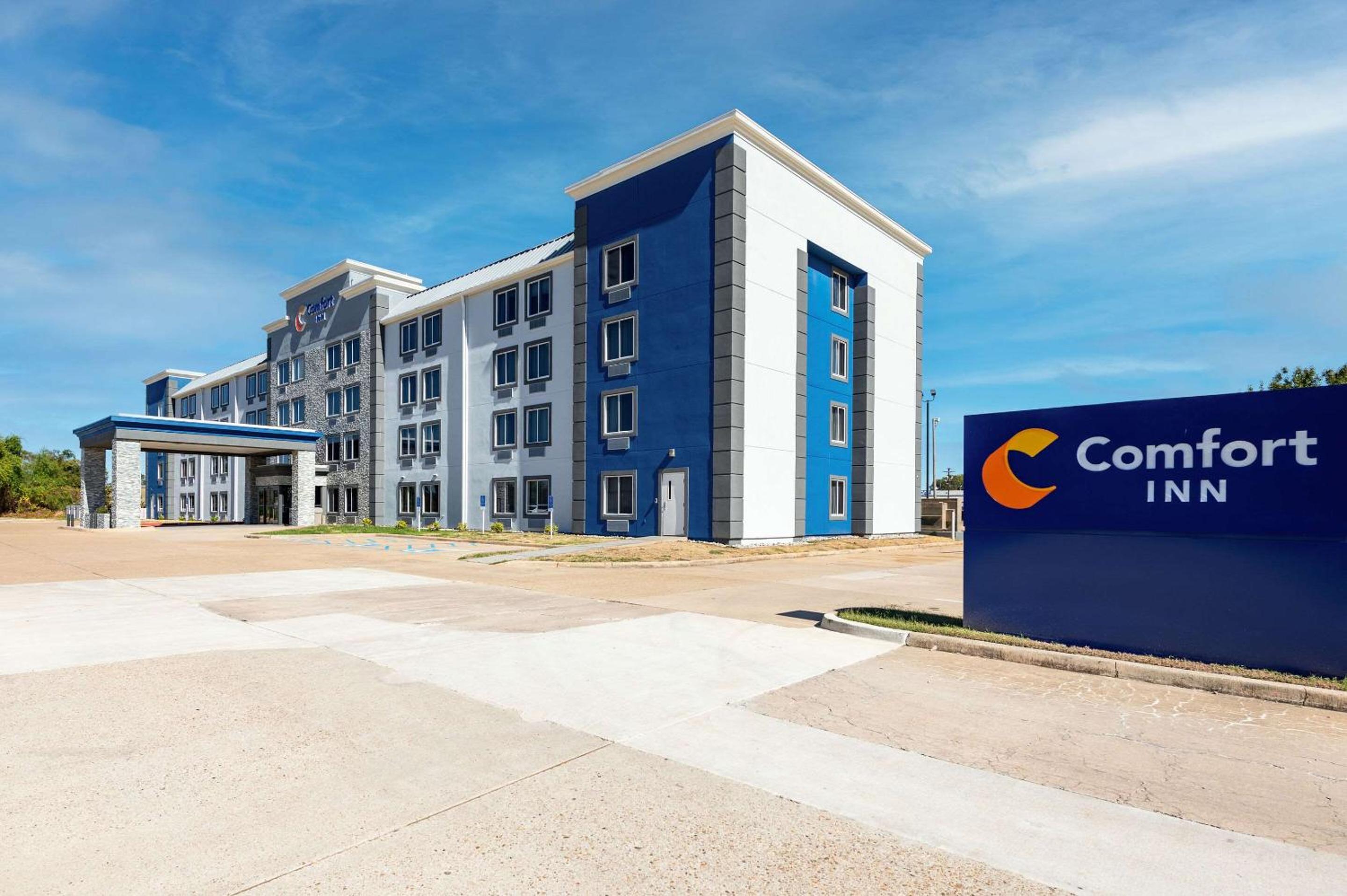 Comfort Inn Bossier City Casino Area near Shreveport Downtown view 3