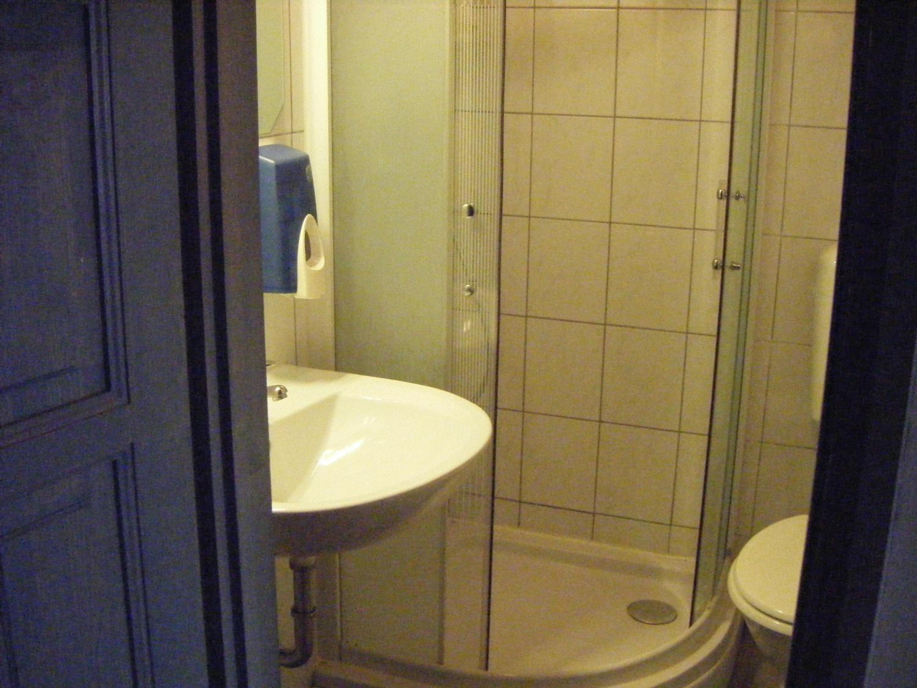 Photo 48