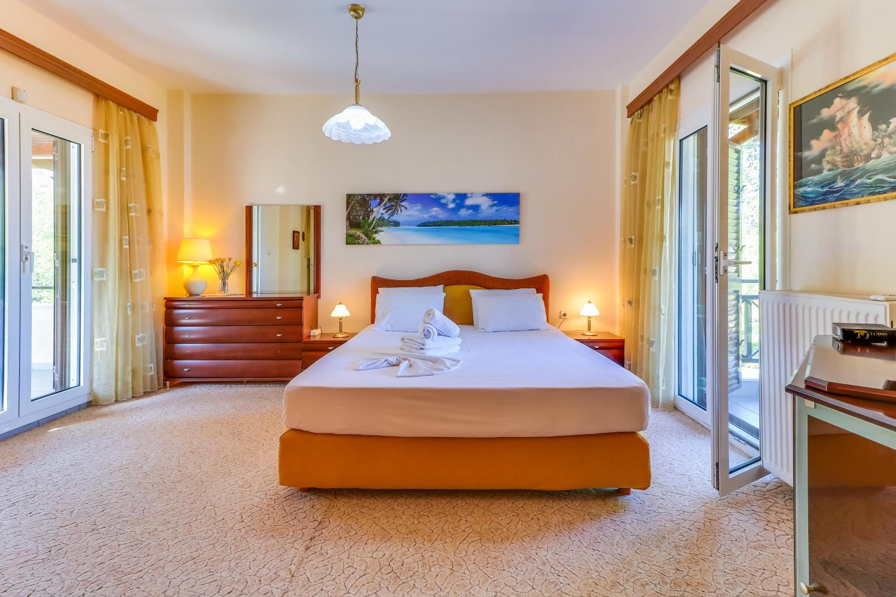 Villa Laguna